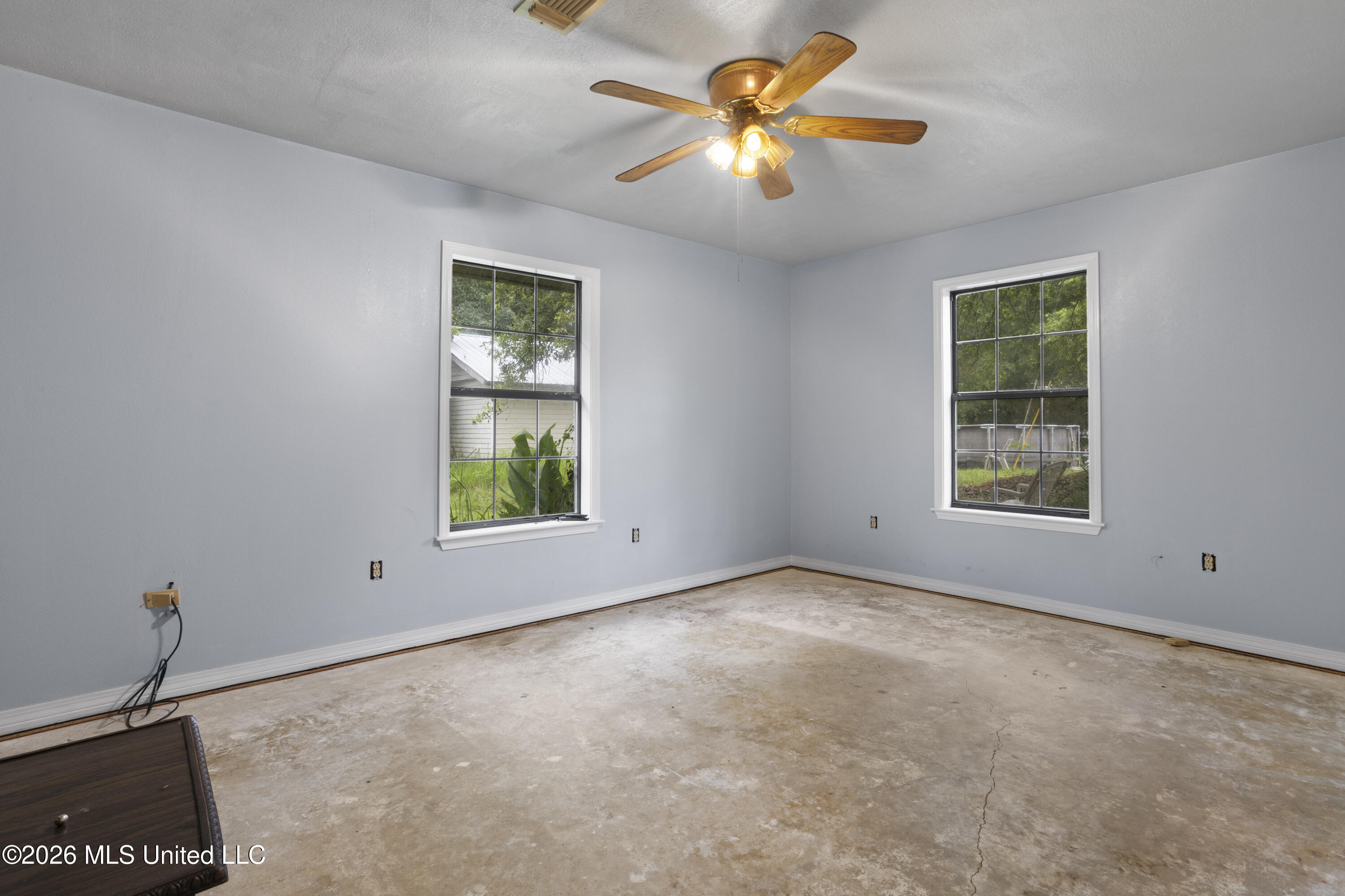 4875 Plantation Road Property Photo 14