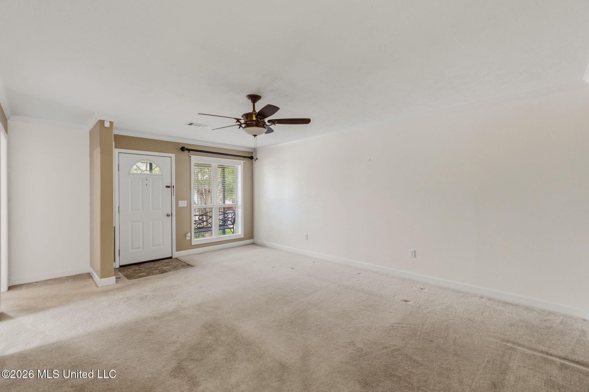 5 Bridgefield Circle Property Photo 9