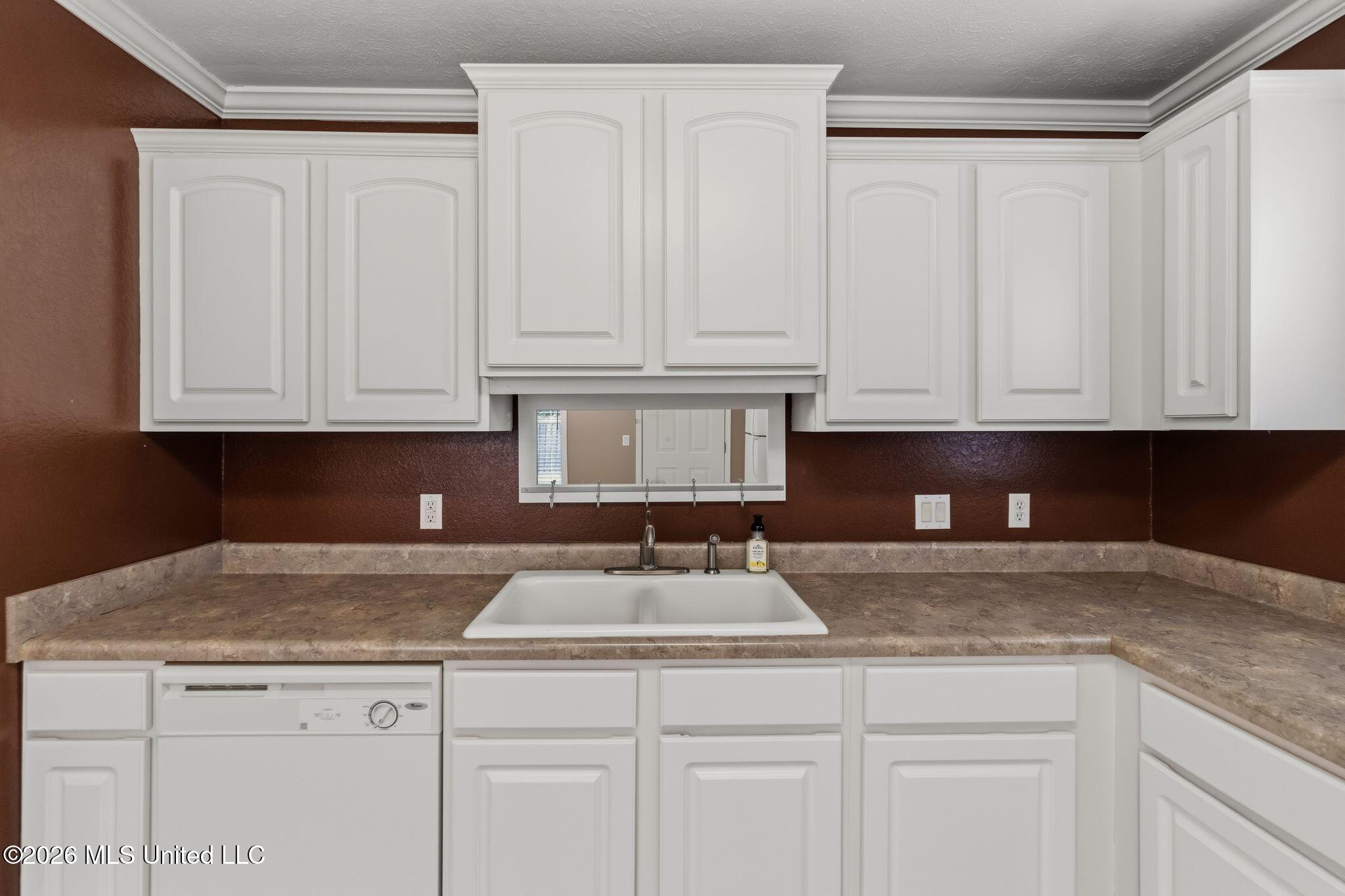 5 Bridgefield Circle Property Photo 11