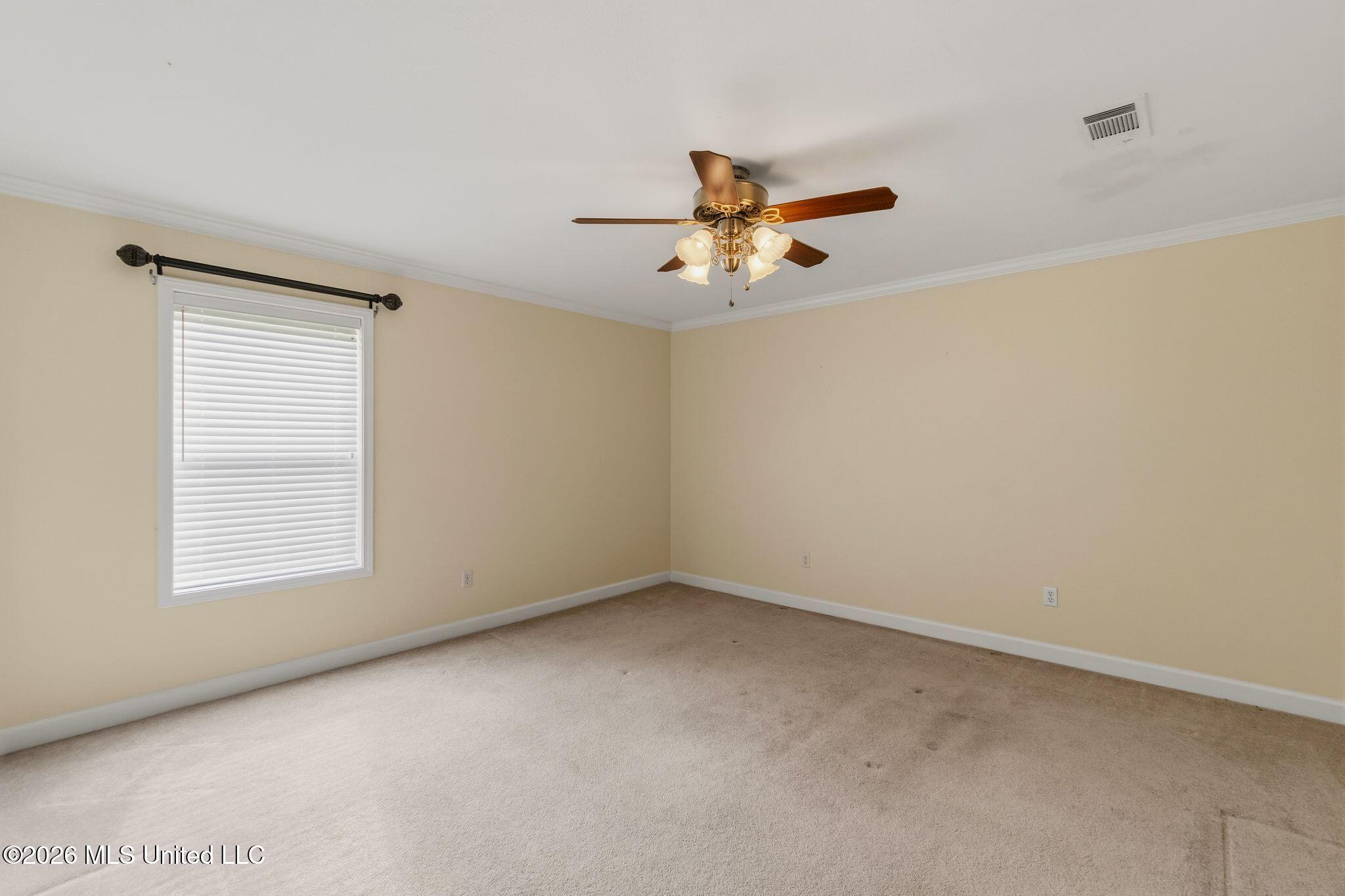 5 Bridgefield Circle Property Photo 15