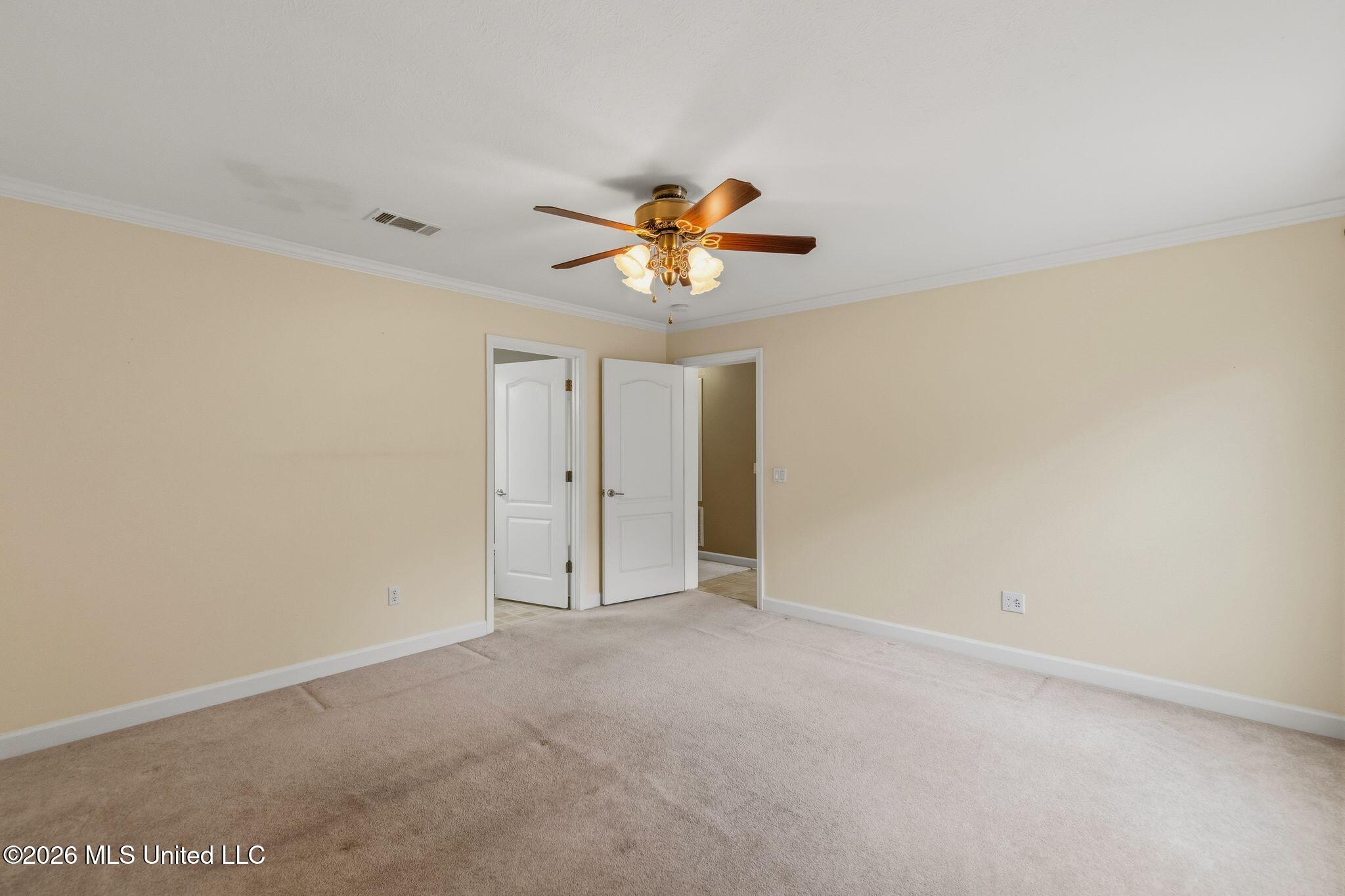 5 Bridgefield Circle Property Photo 17