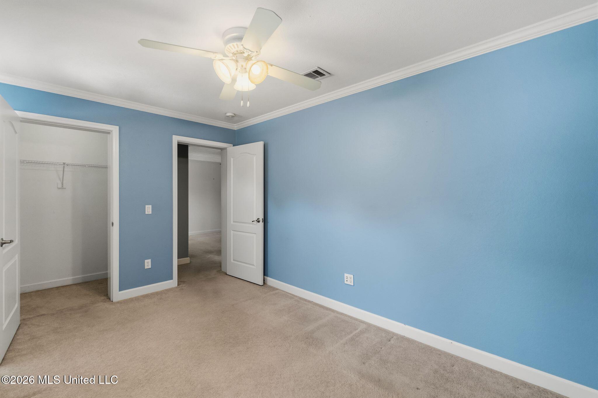 5 Bridgefield Circle Property Photo 25