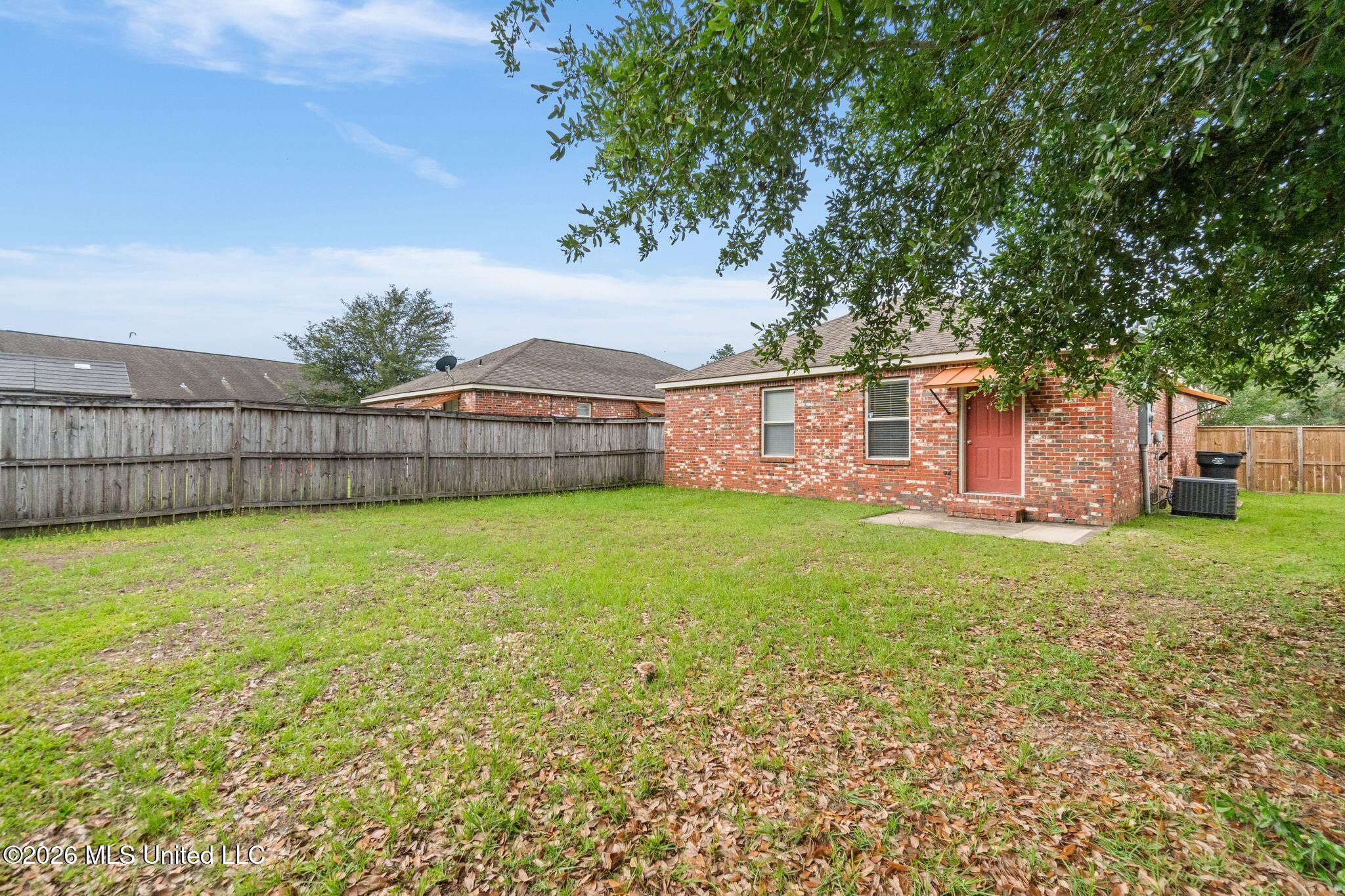 5 Bridgefield Circle Property Photo 28