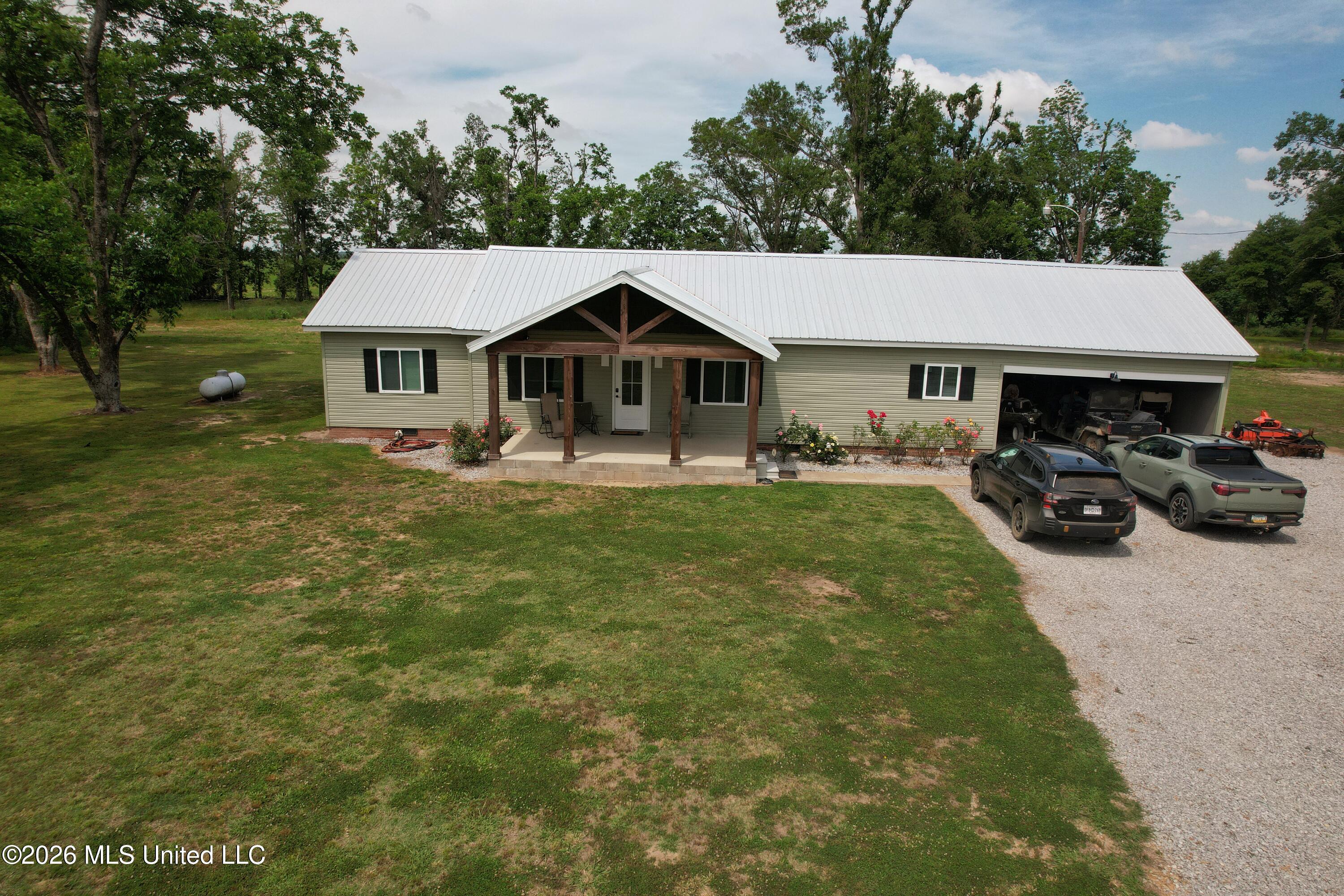 99 N Wade Road Property Photo 1