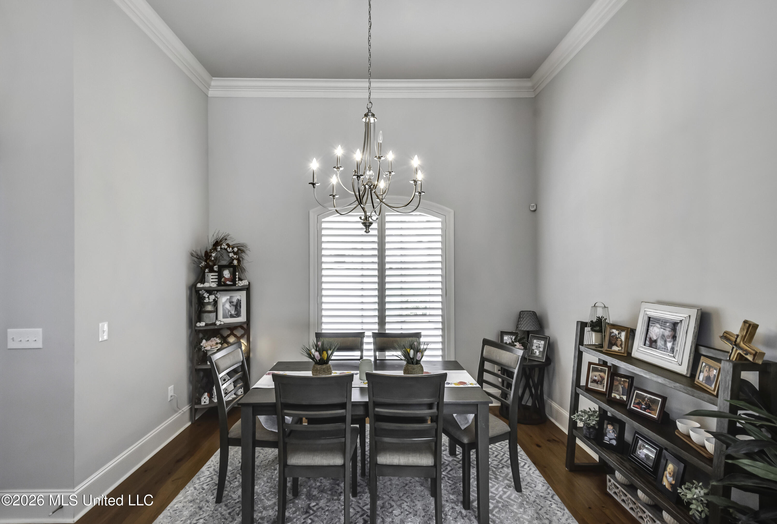 518 Devereaux Drive Property Photo 10