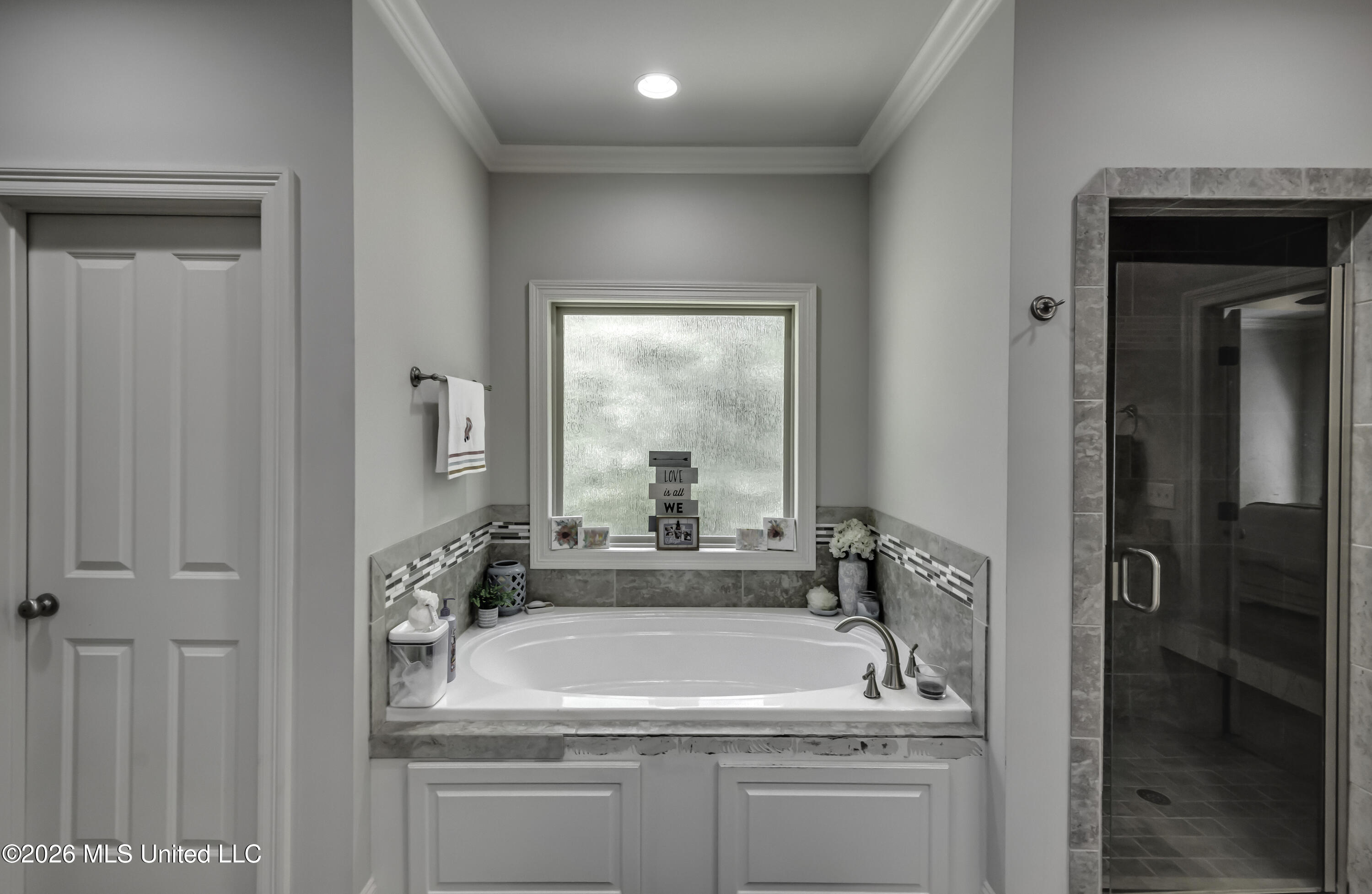 518 Devereaux Drive Property Photo 31