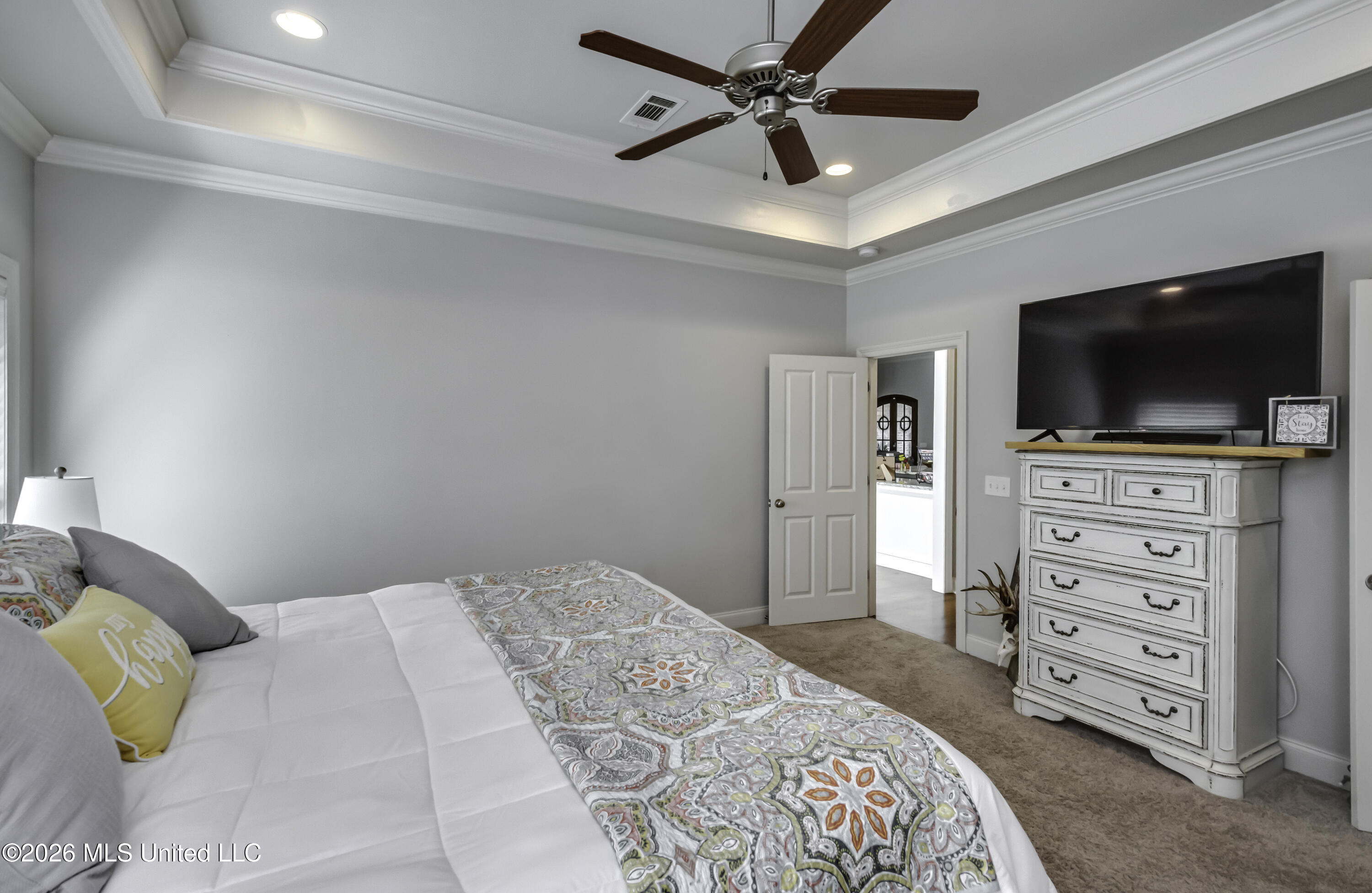 518 Devereaux Drive Property Photo 37