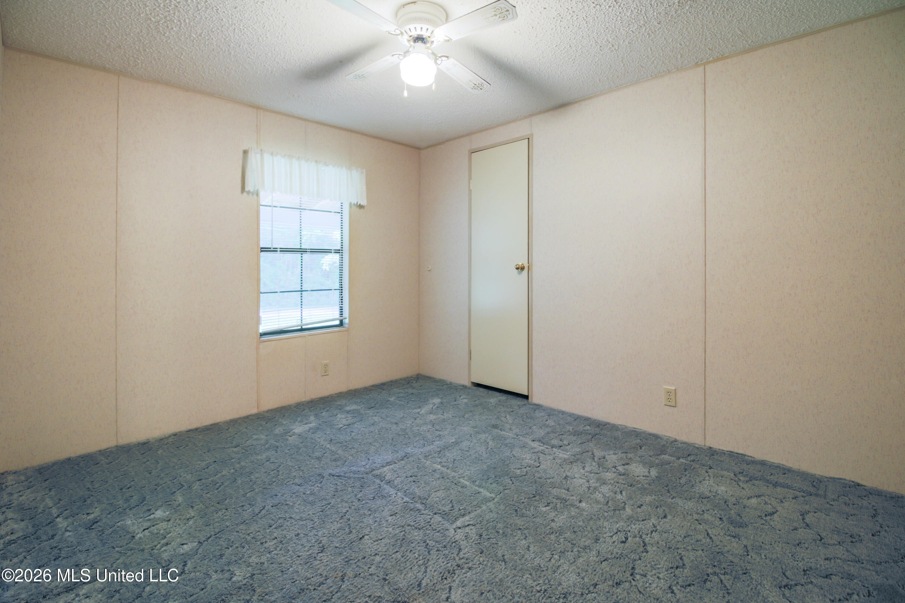 14 E Magnolia Avenue Property Photo 19