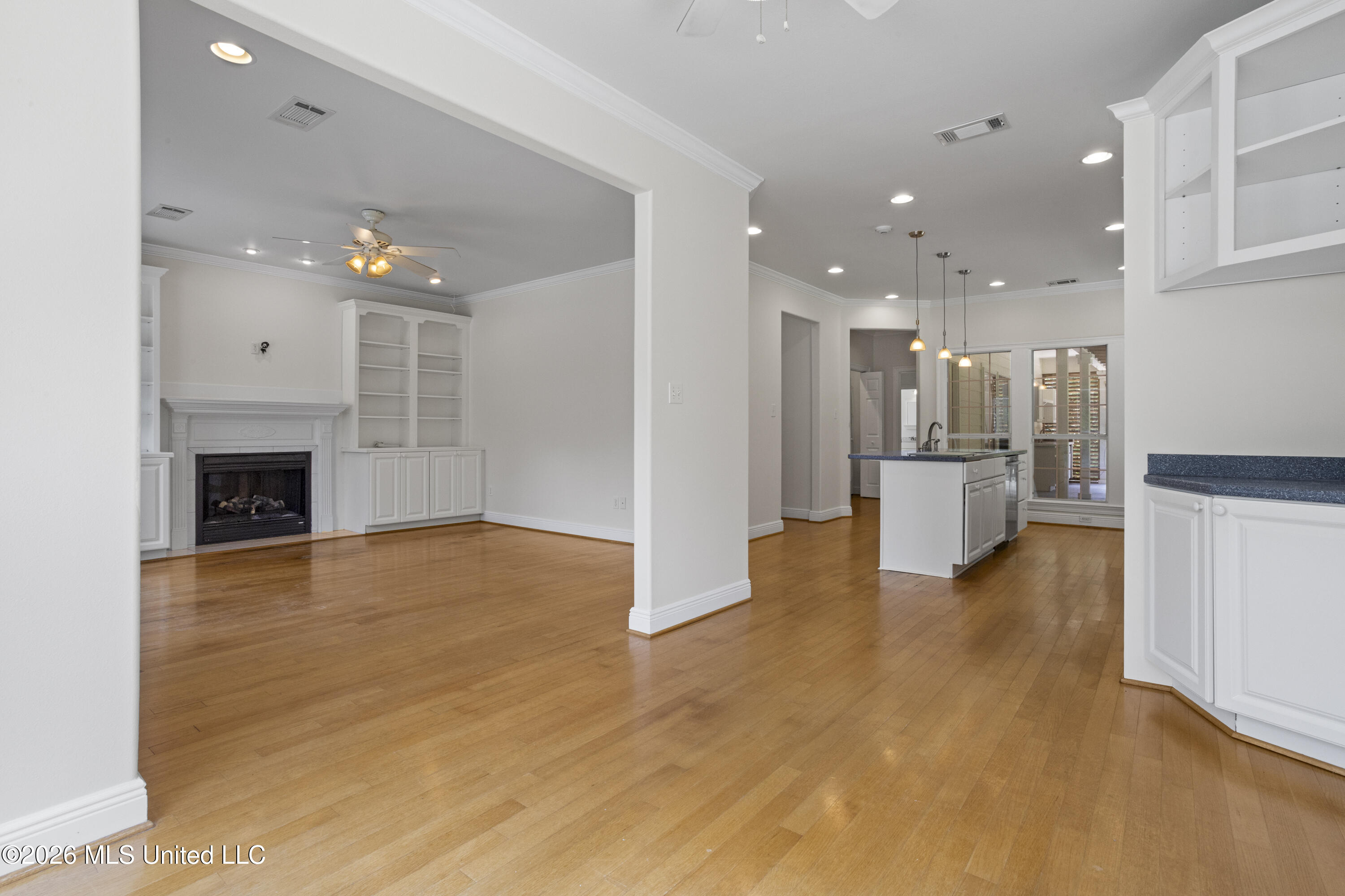 110 Elmwood Drive Property Photo 13