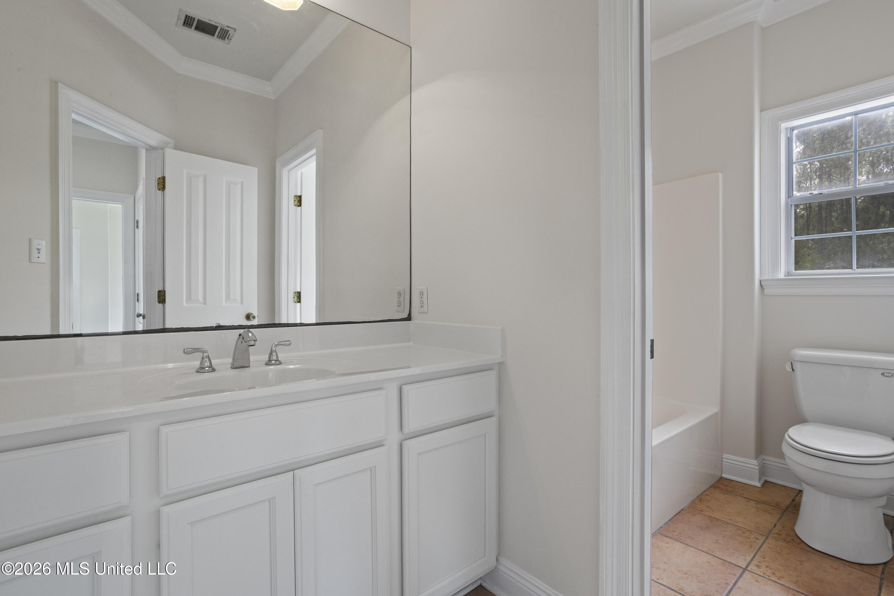 110 Elmwood Drive Property Photo 21