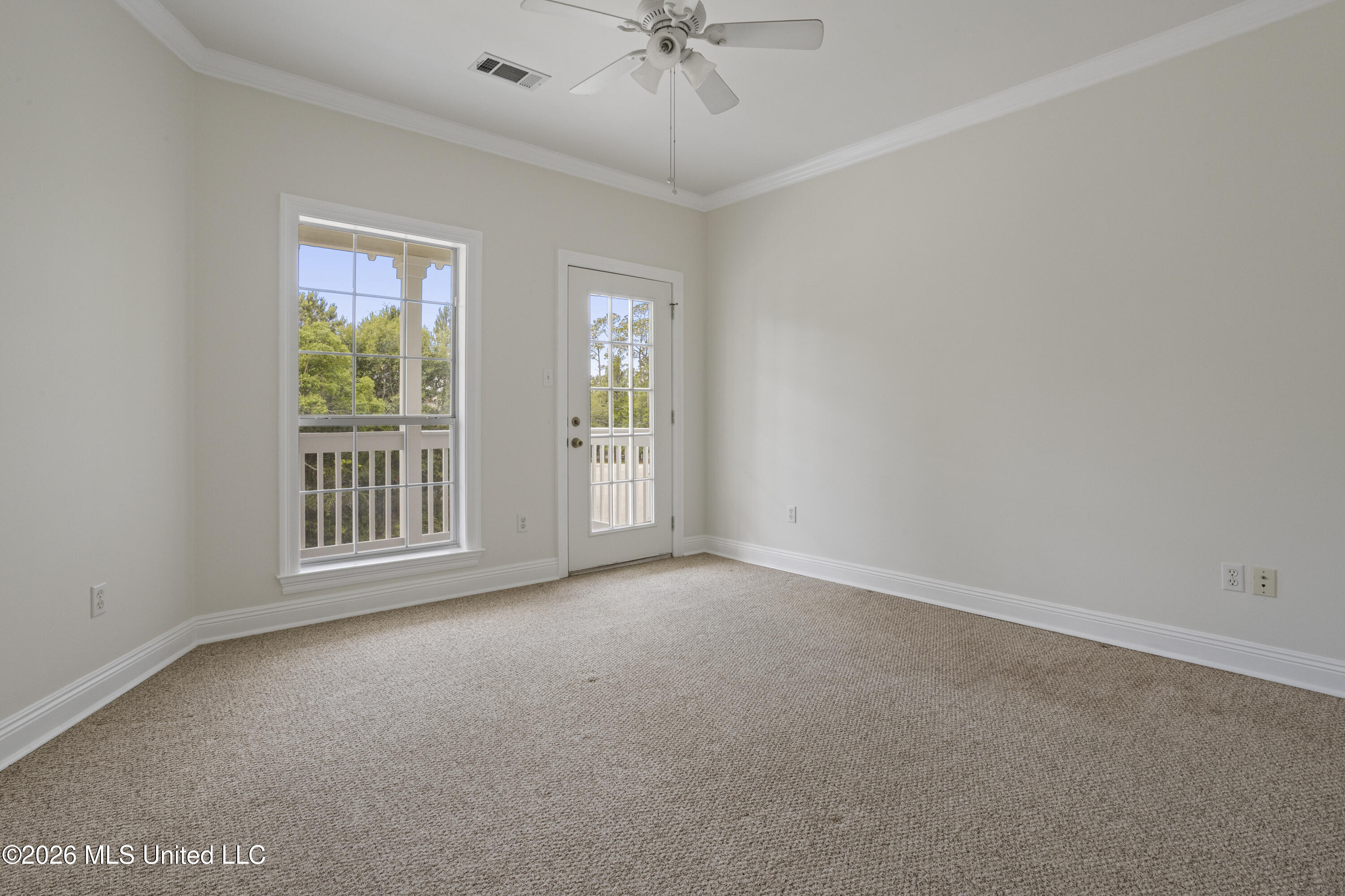 110 Elmwood Drive Property Photo 22