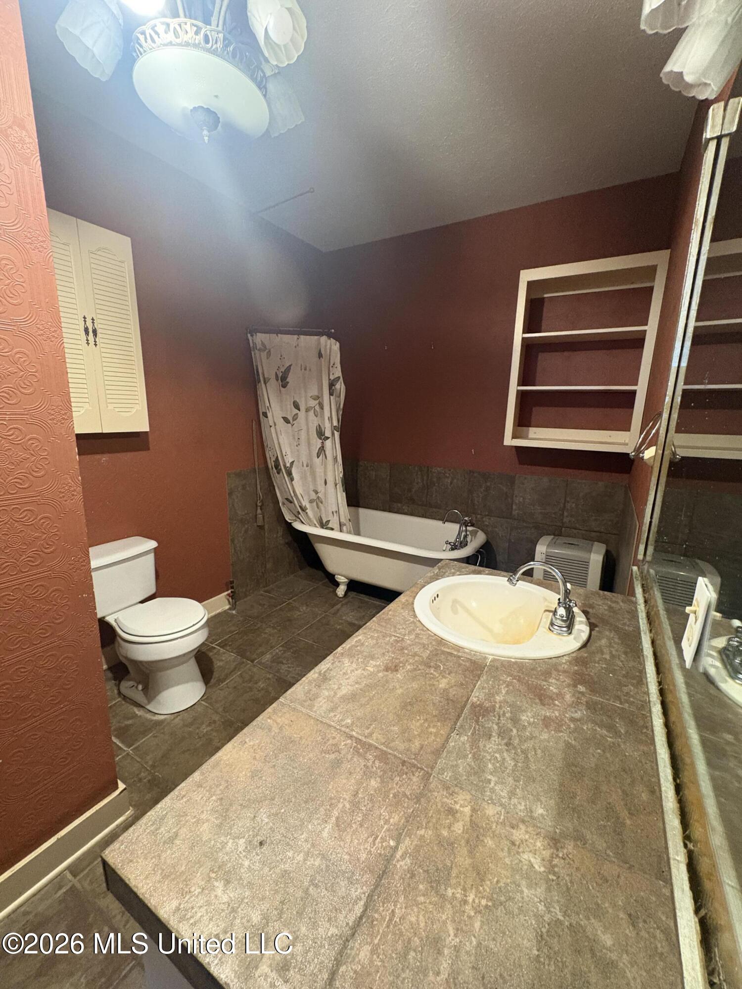 407 Heslep Street Property Photo 4