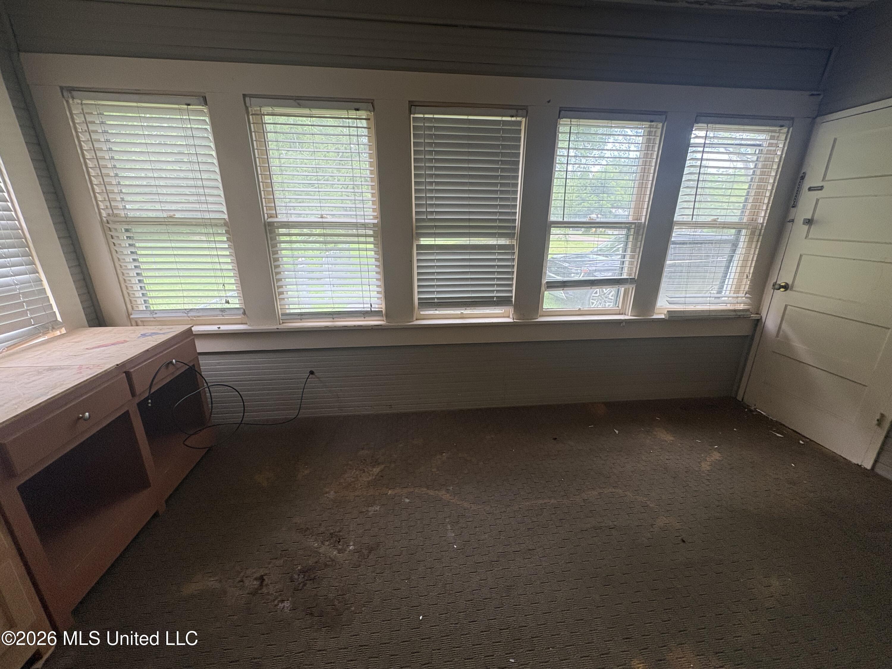407 Heslep Street Property Photo 6