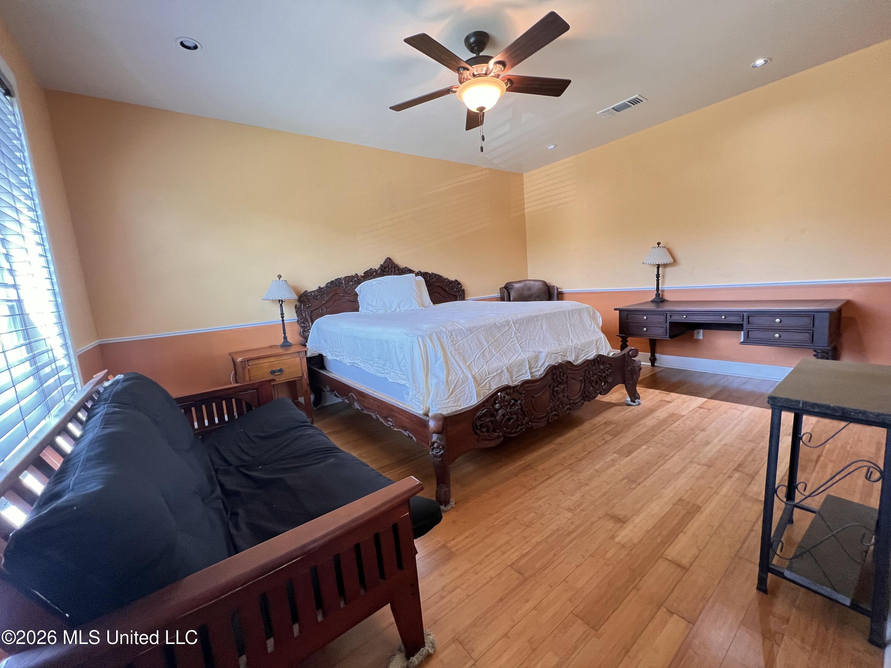 11053 N Shore Drive Property Photo 26