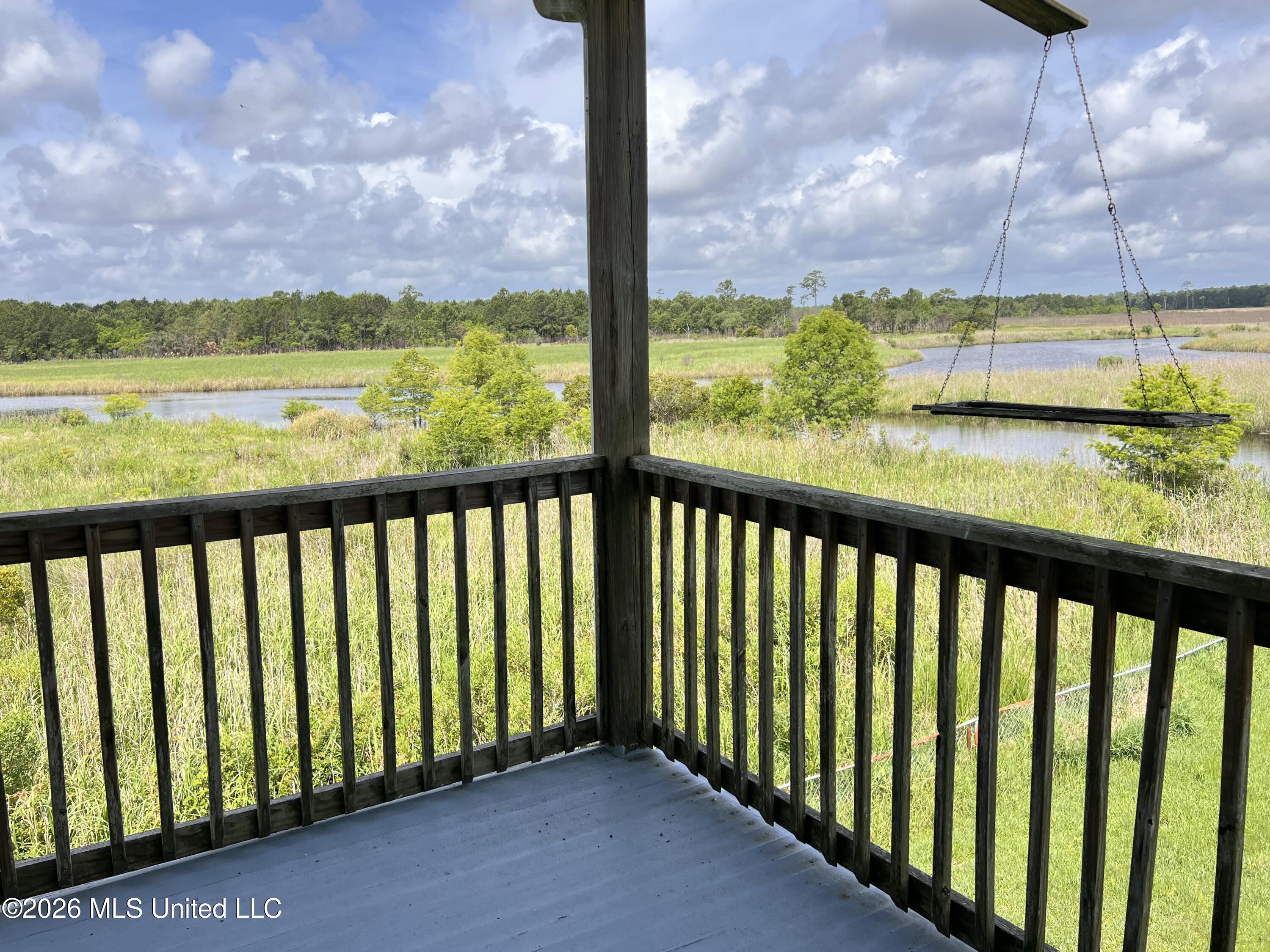 11053 N Shore Drive Property Photo 35