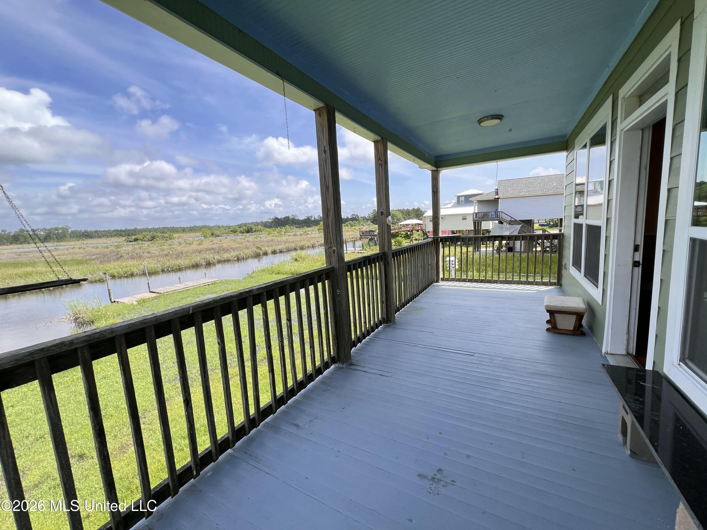 11053 N Shore Drive Property Photo 36