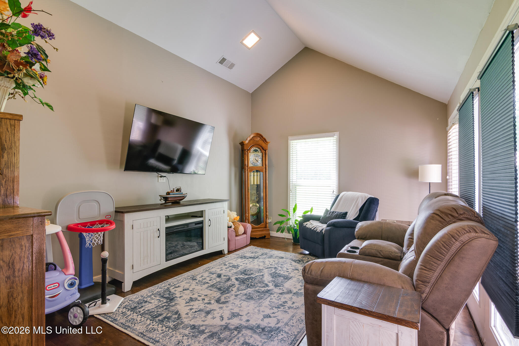 993 Quinn Road Property Photo 38