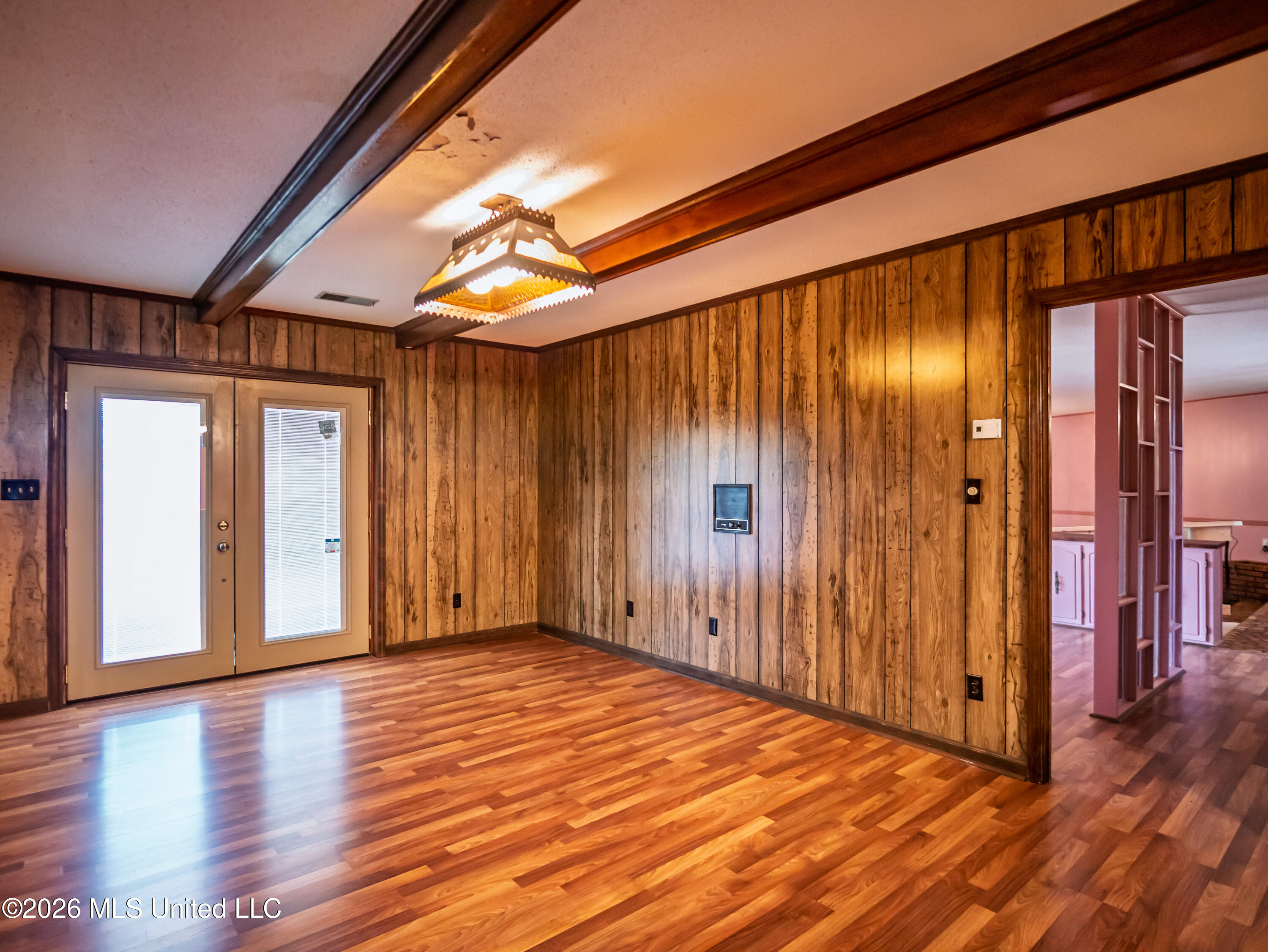 5042 Dummyline Road Property Photo 18