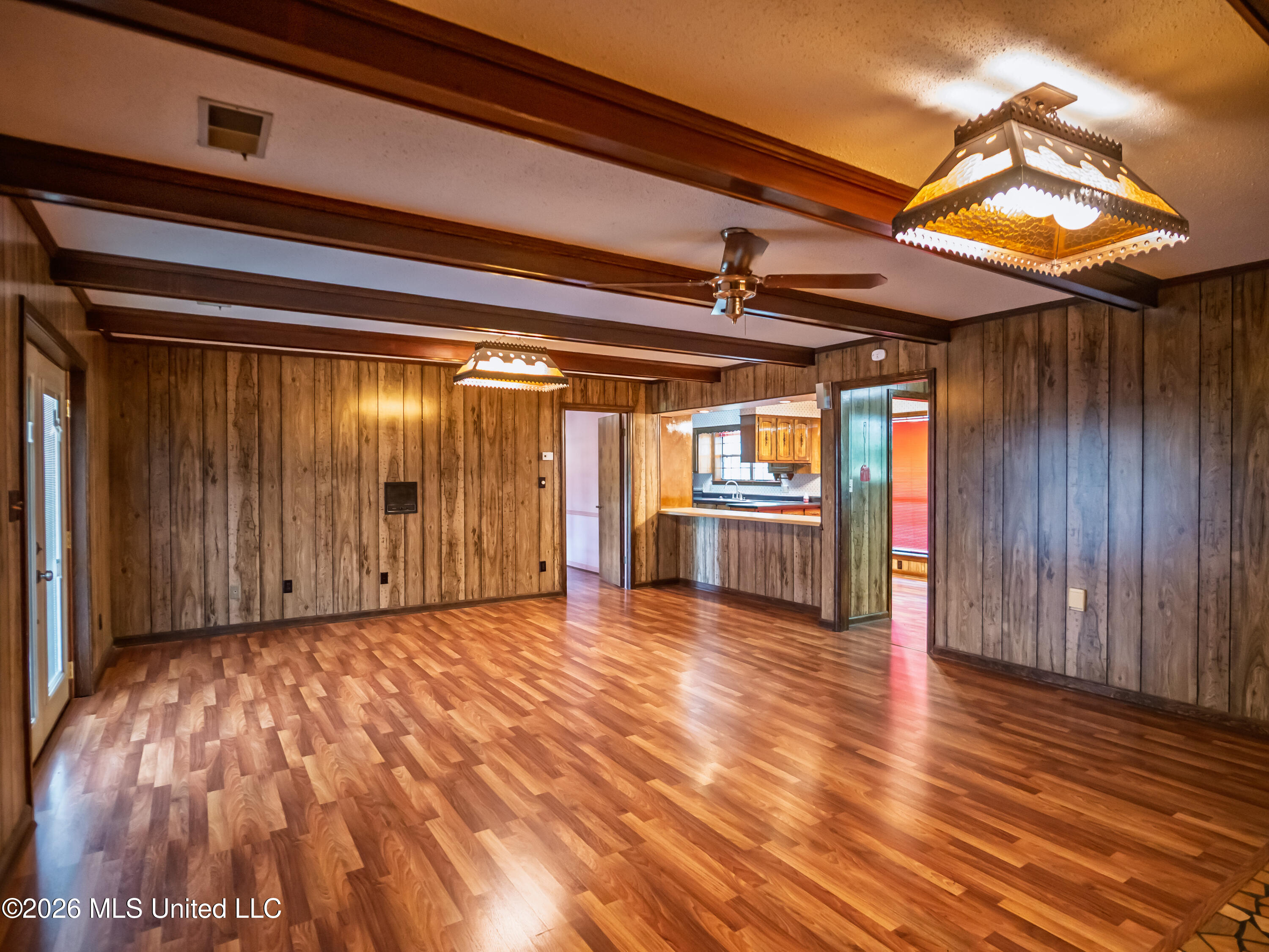 5042 Dummyline Road Property Photo 22
