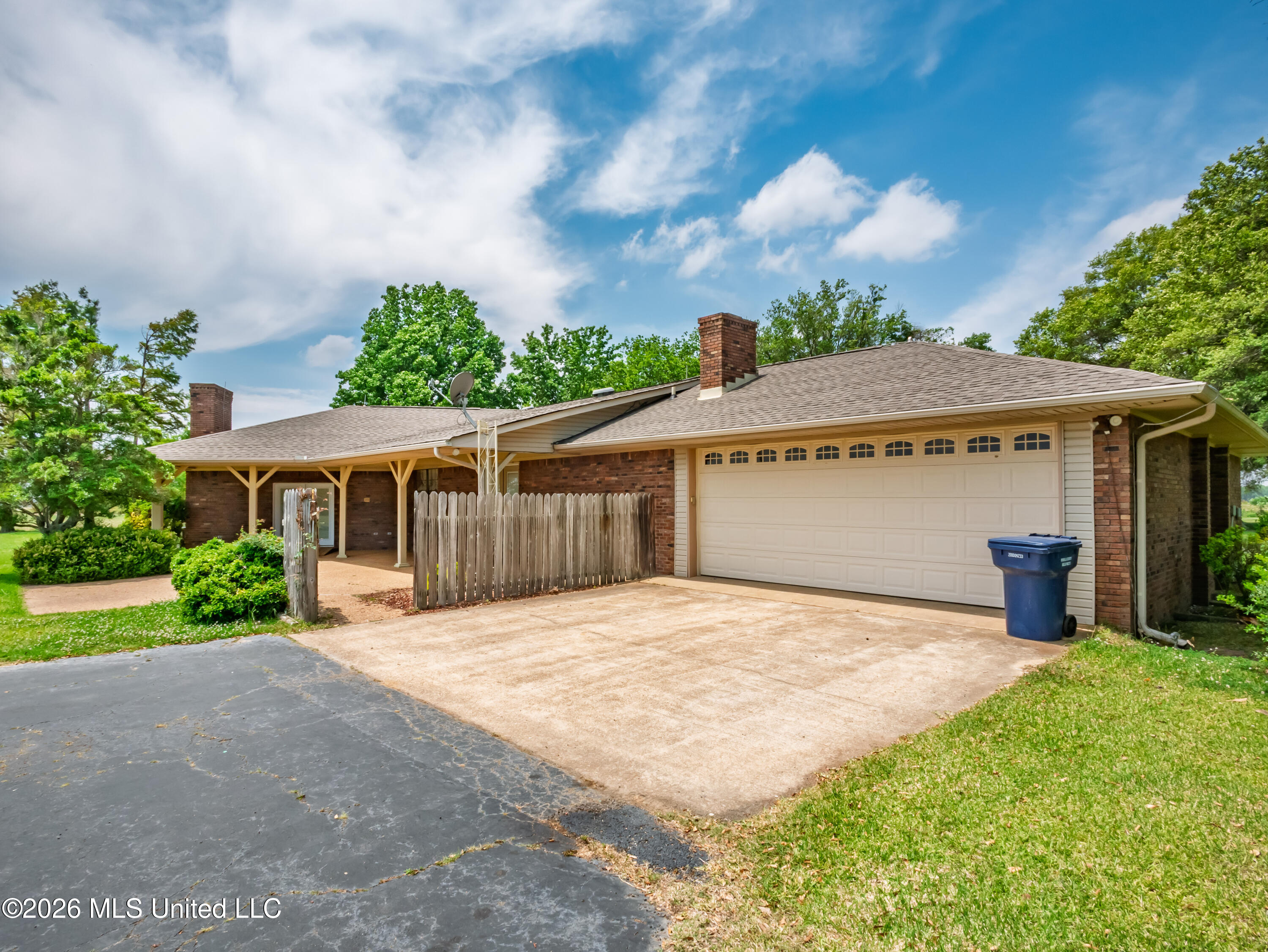 5042 Dummyline Road Property Photo 54