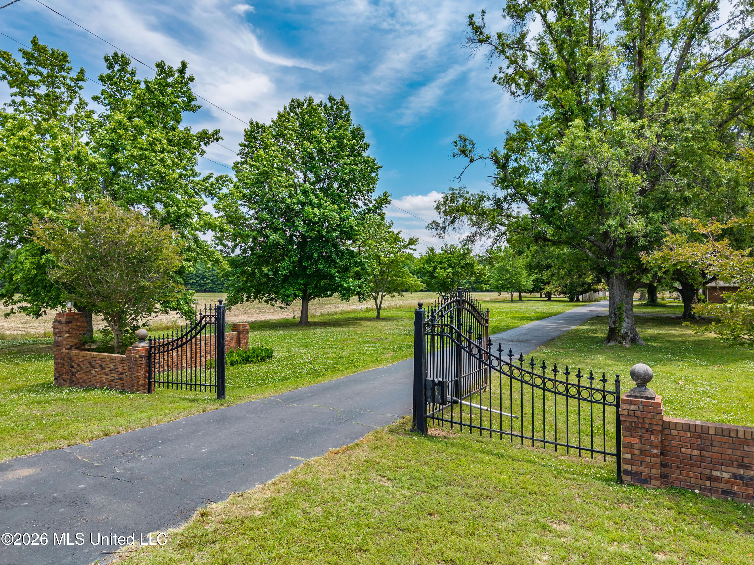 5042 Dummyline Road Property Photo 75
