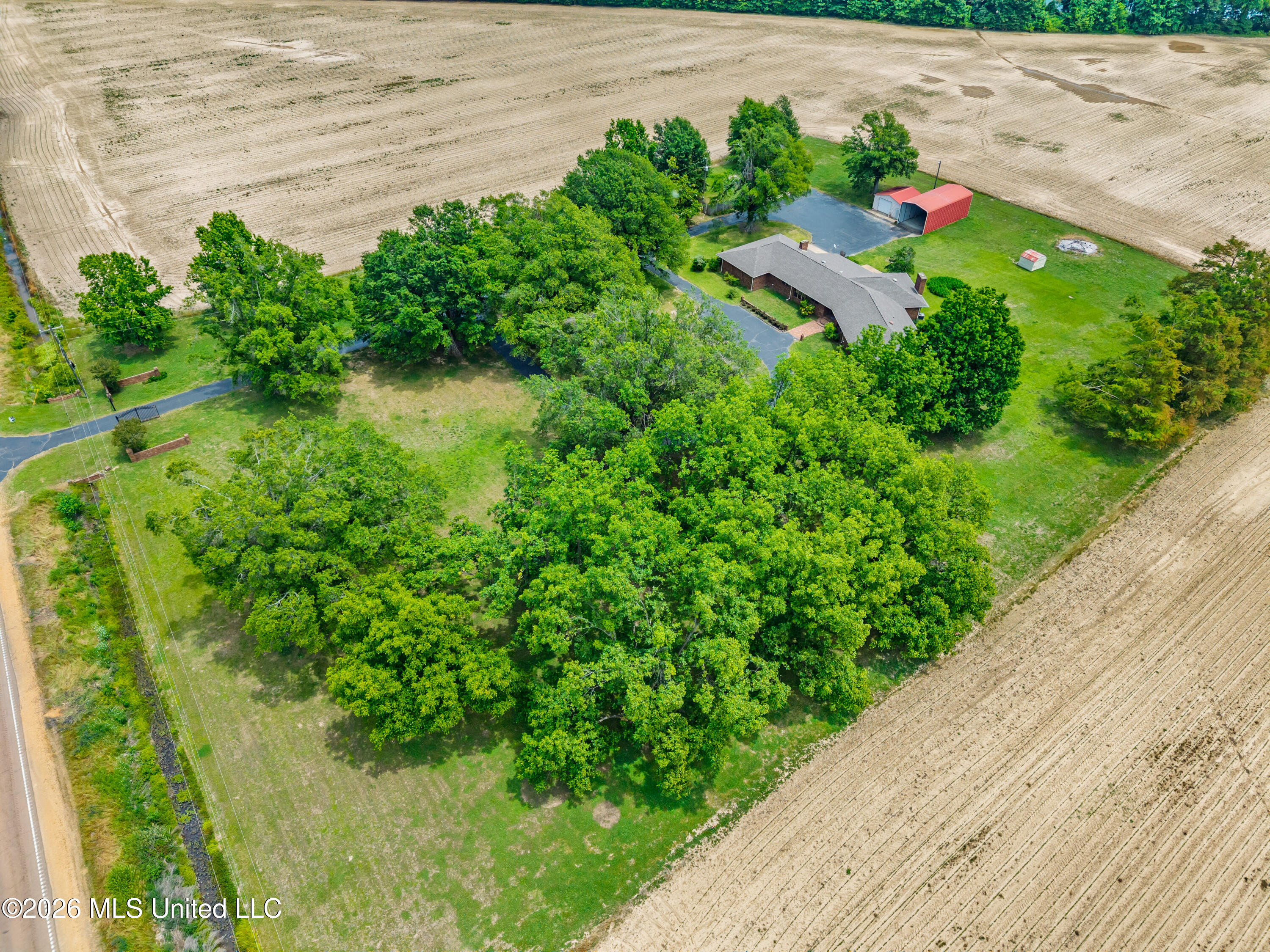 5042 Dummyline Road Property Photo 78