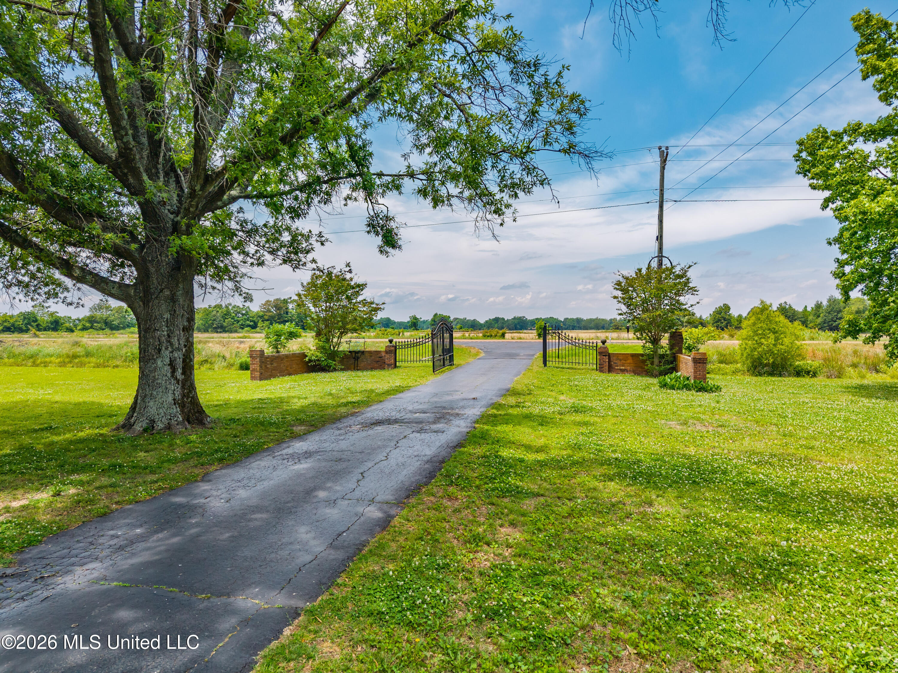 5042 Dummyline Road Property Photo 90