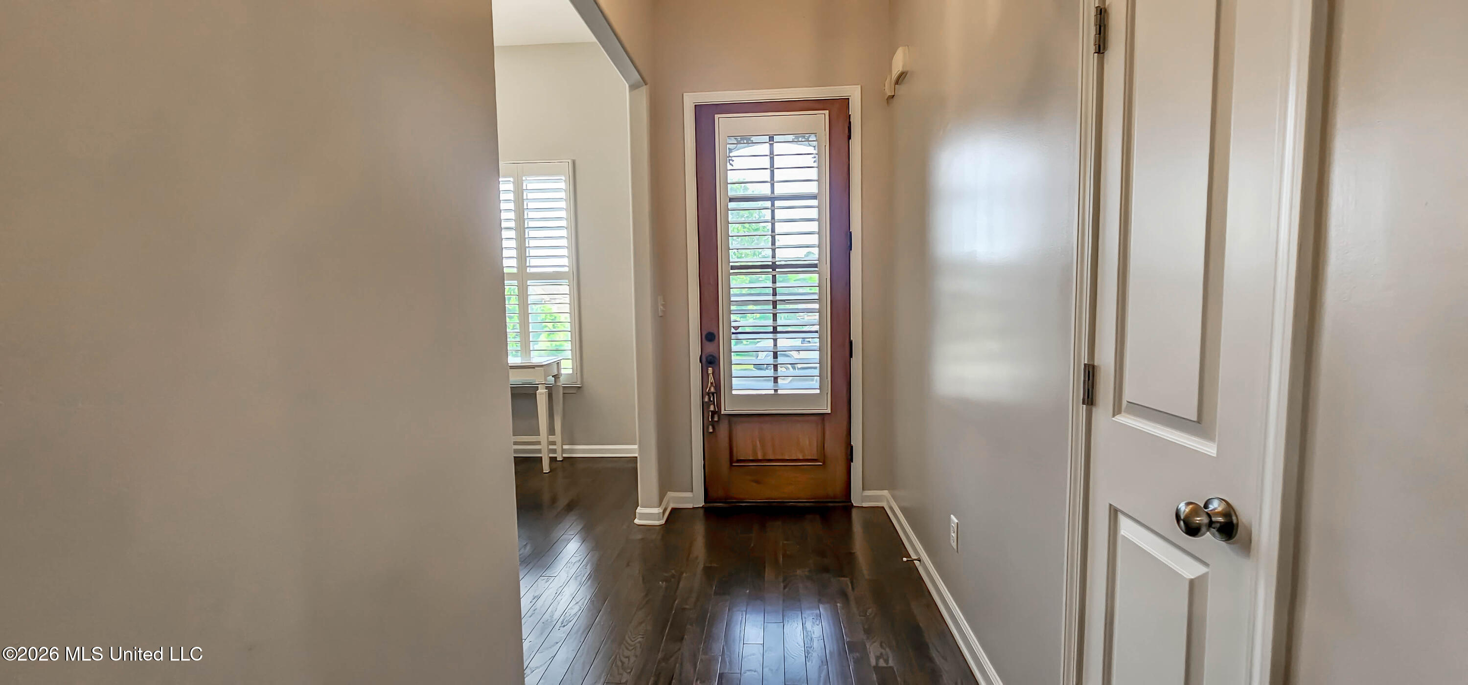 6220 Rosemark Road Property Photo 4