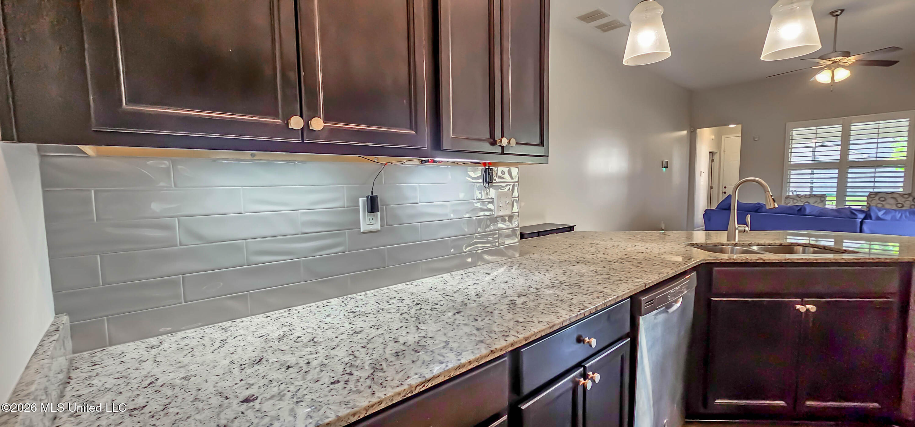 6220 Rosemark Road Property Photo 21