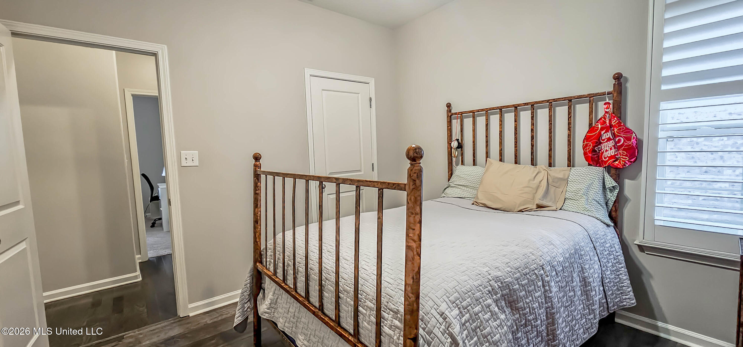 6220 Rosemark Road Property Photo 24