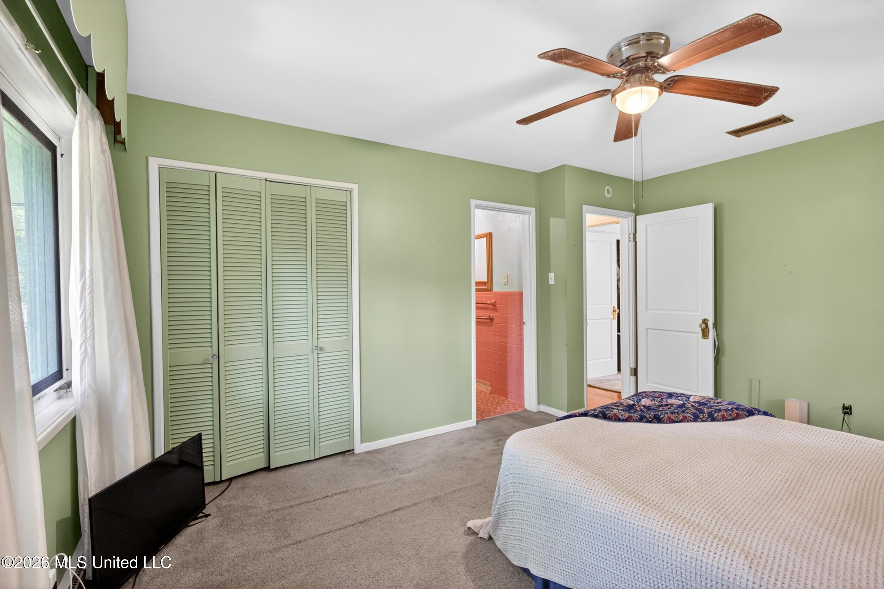 4105 Washington Avenue Property Photo 22