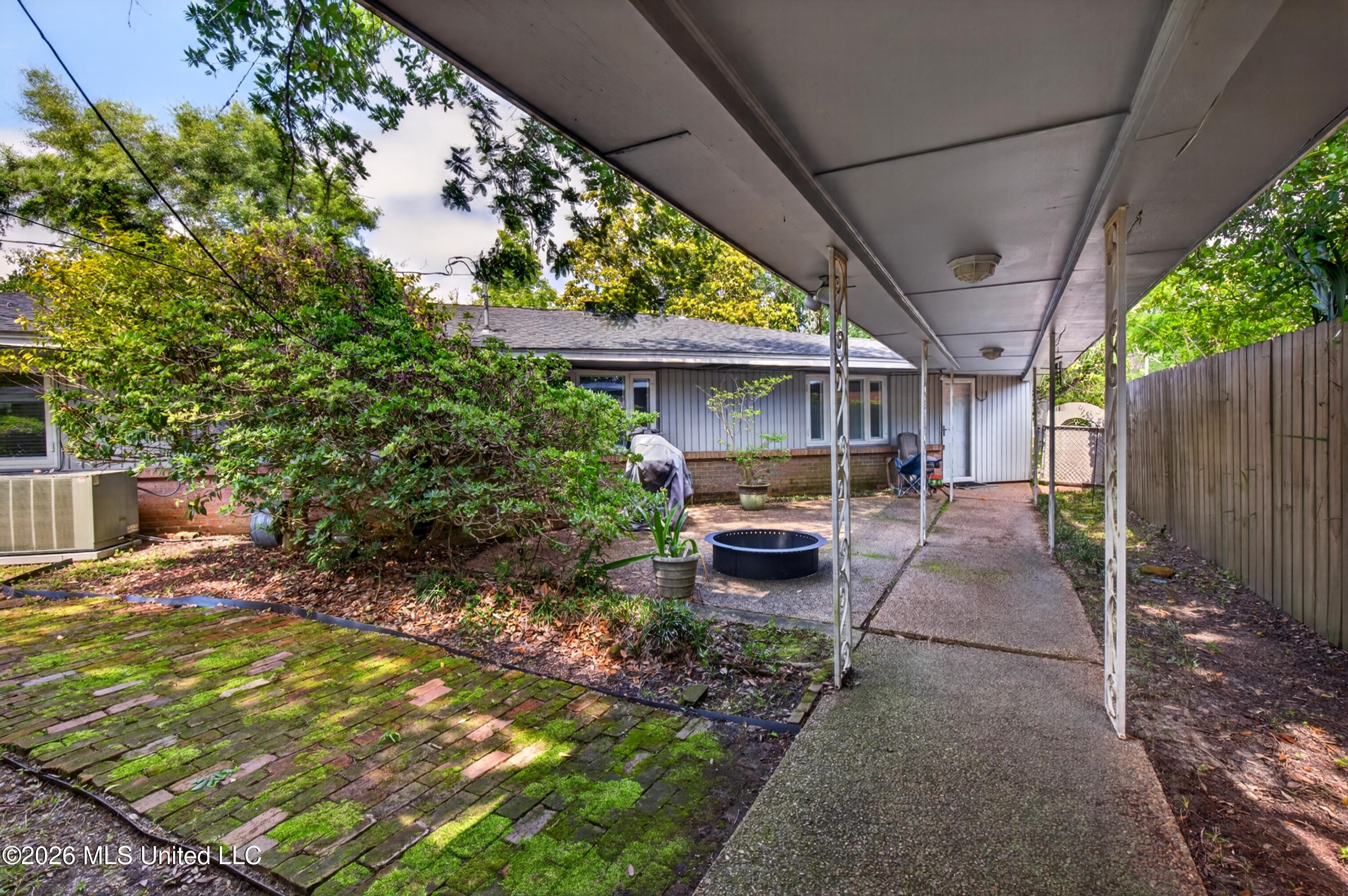 4105 Washington Avenue Property Photo 28