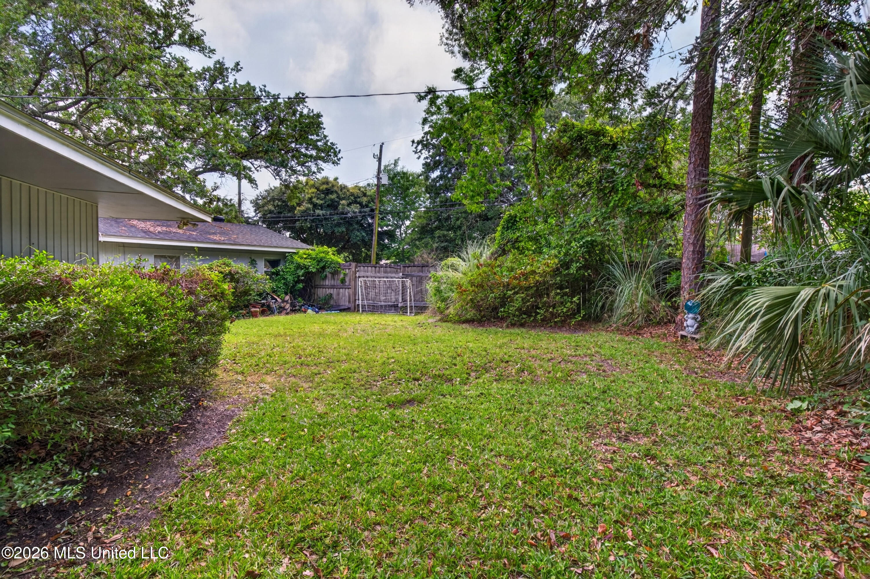 4105 Washington Avenue Property Photo 33