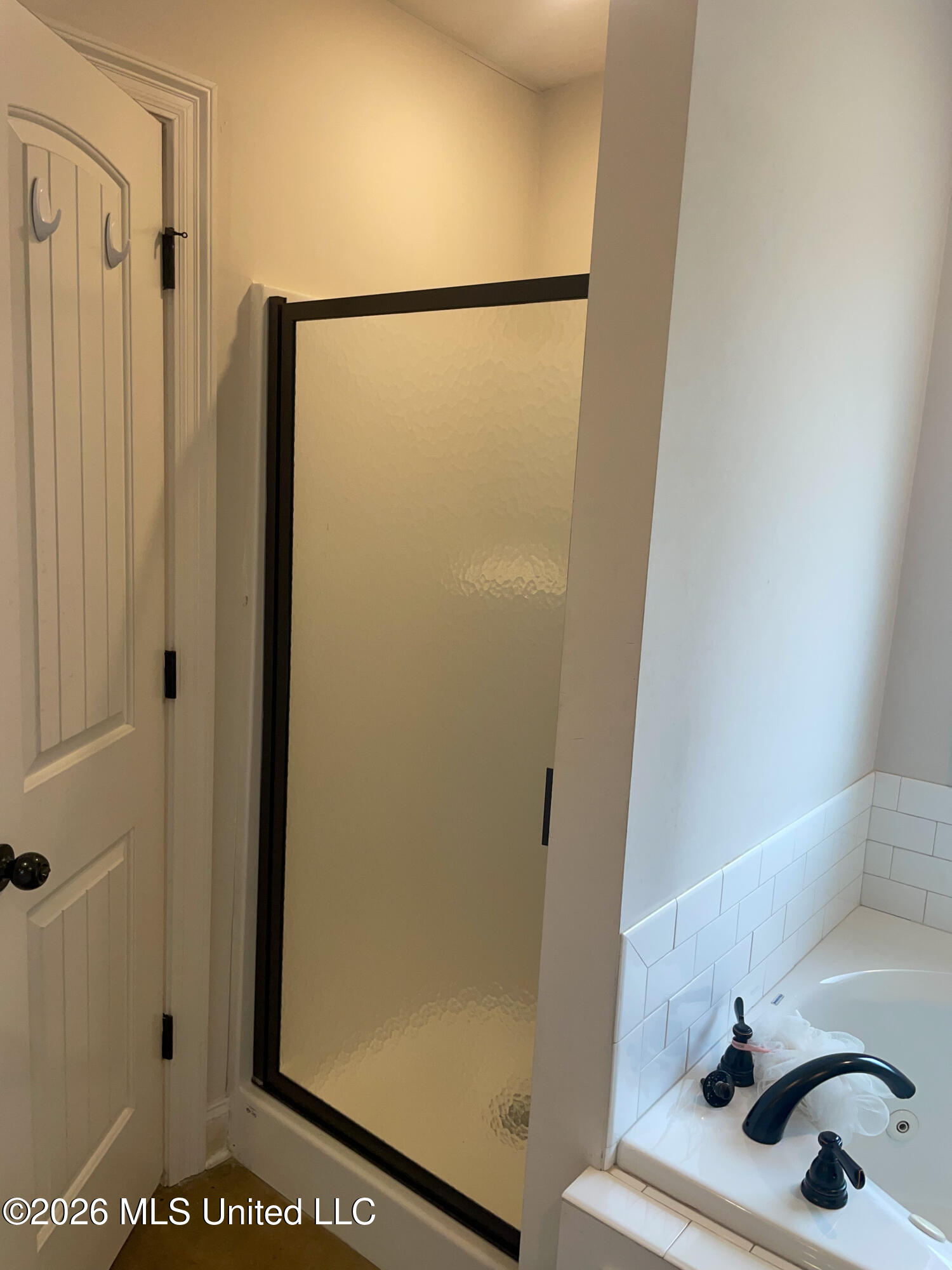 130 Chartleigh Circle Property Photo 8