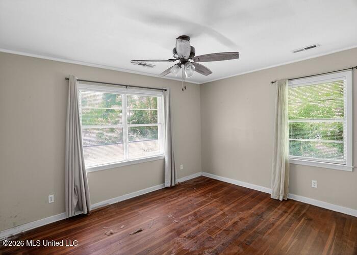 589 S Dunn Street Property Photo 5