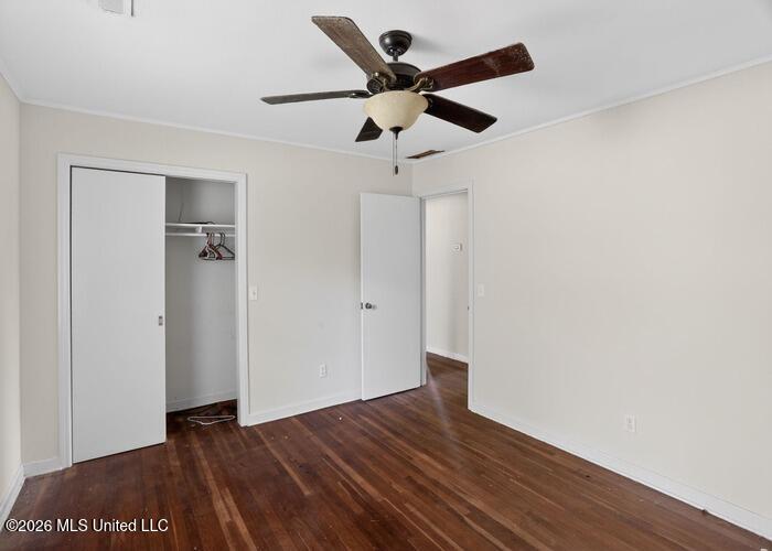 589 S Dunn Street Property Photo 14