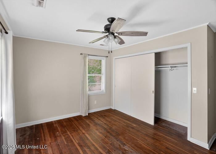 589 S Dunn Street Property Photo 17