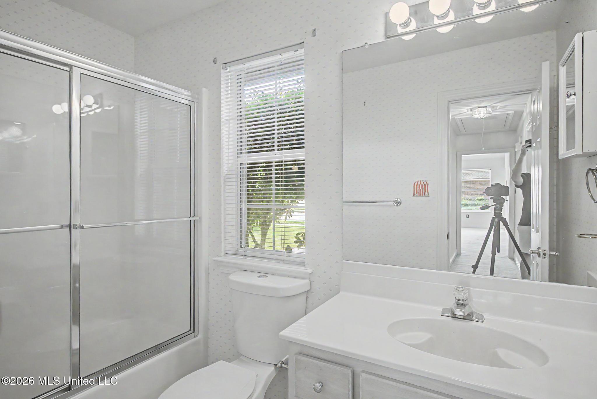 2594 Brighton Circle Property Photo 12