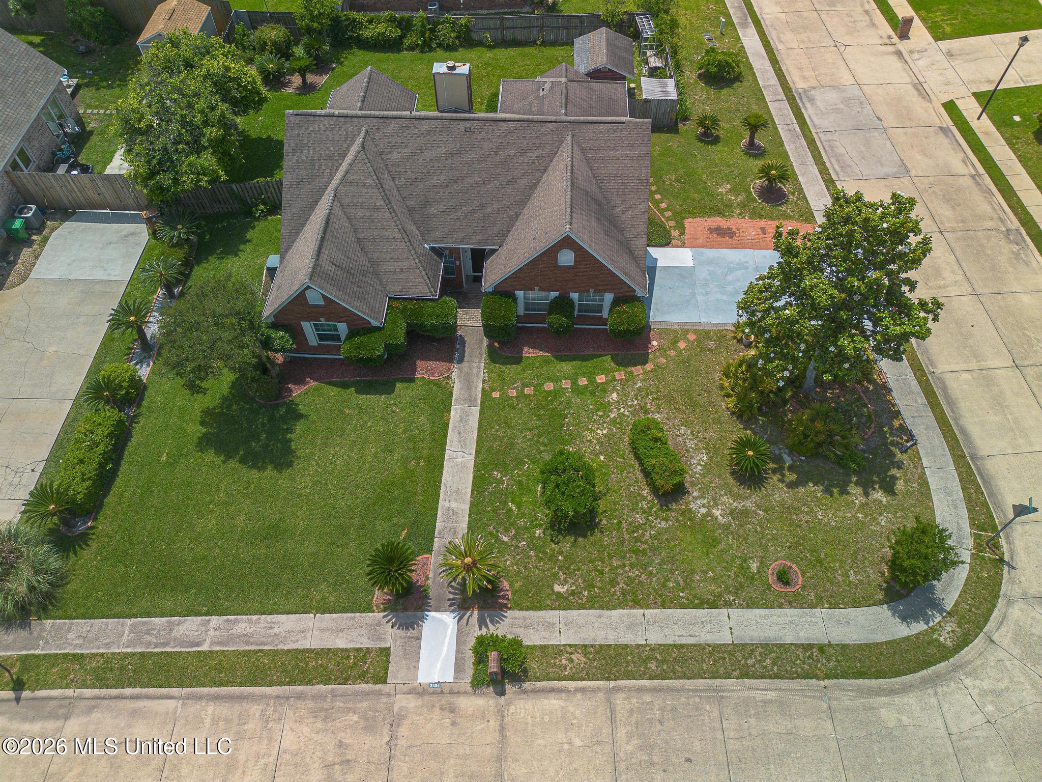 2594 Brighton Circle Property Photo 19