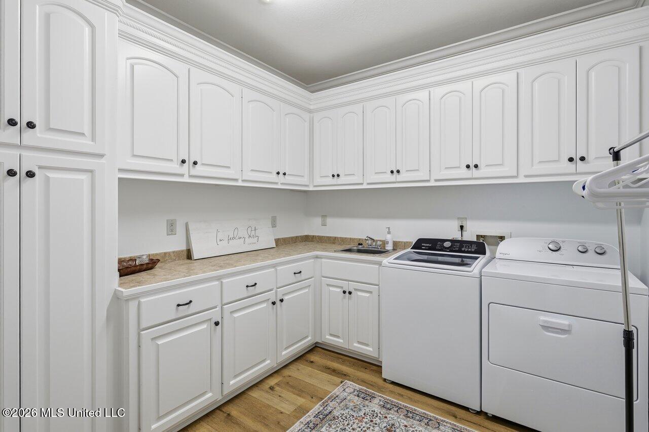 112 Meadow Pointe Cove Property Photo 15