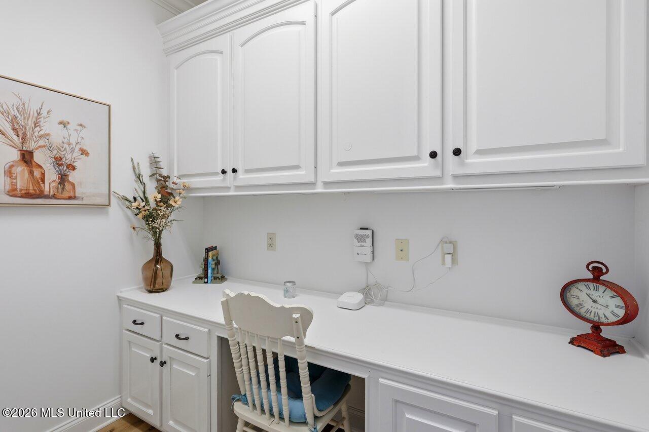 112 Meadow Pointe Cove Property Photo 16