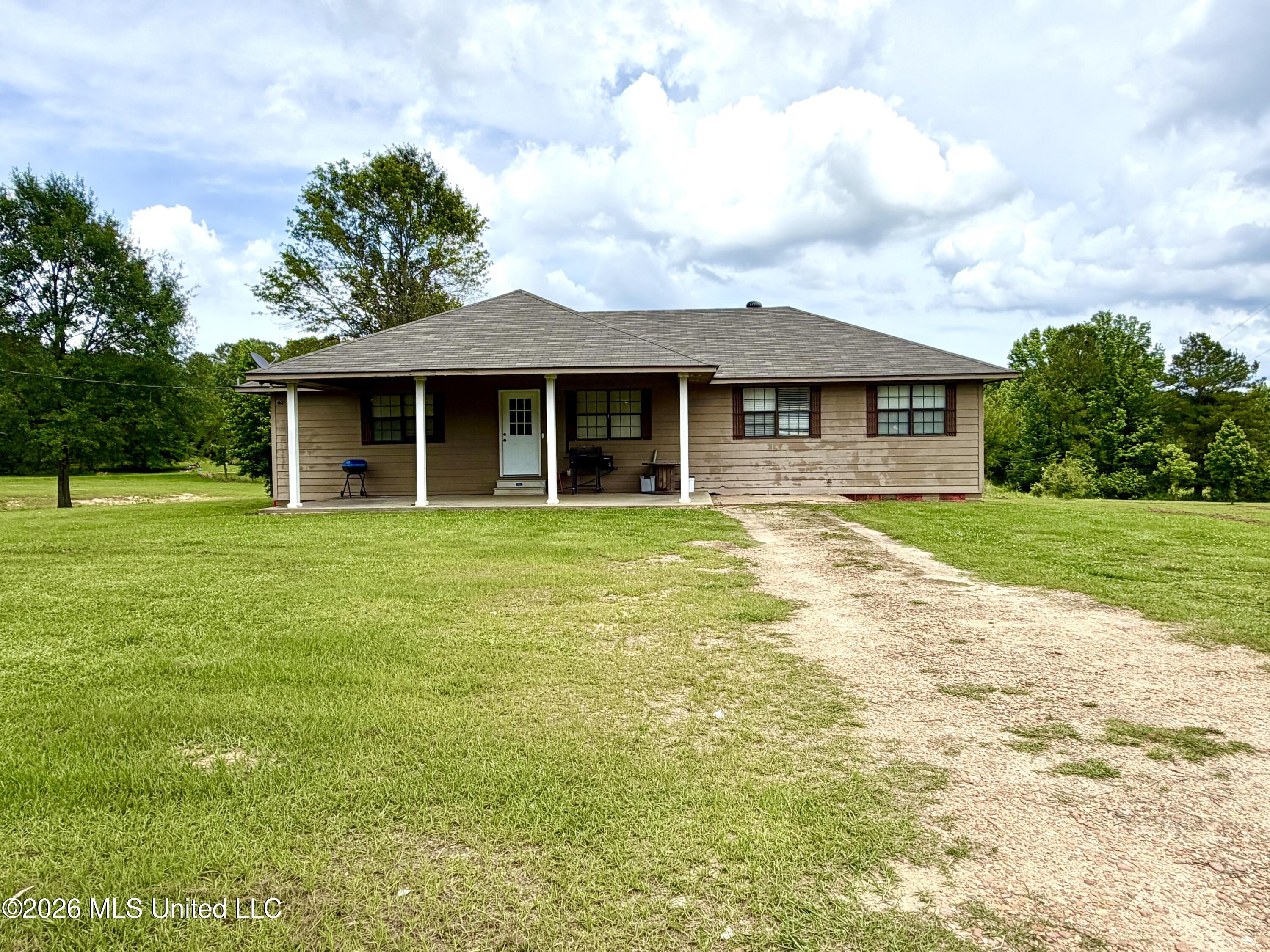 1602 Martin Lane Property Photo 2