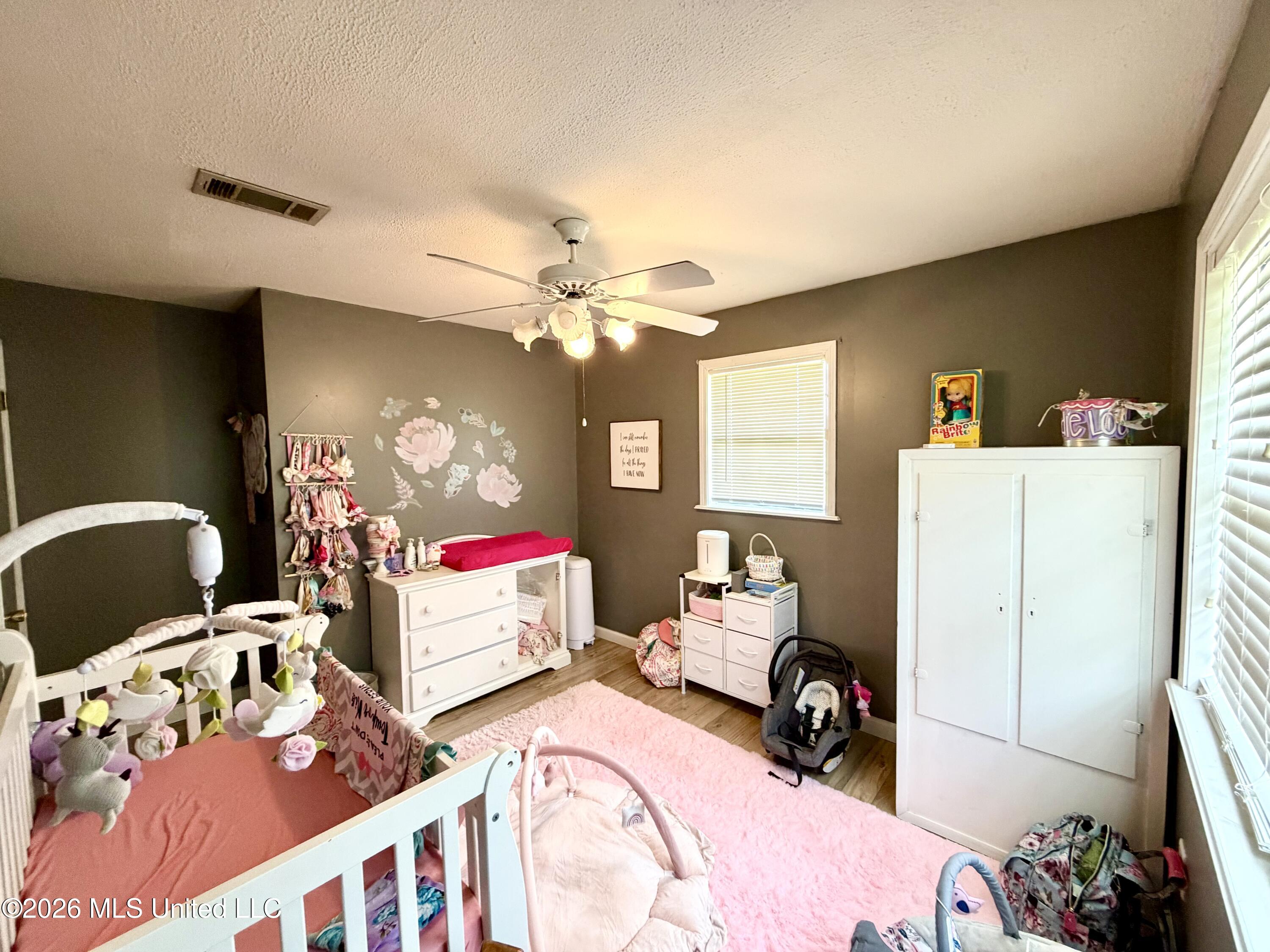 1602 Martin Lane Property Photo 14