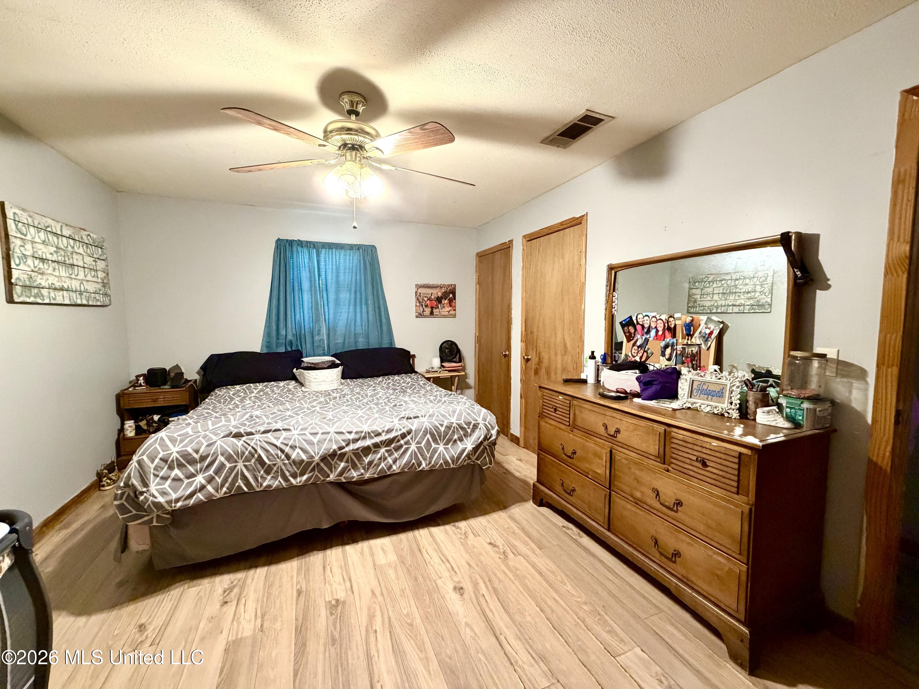 1602 Martin Lane Property Photo 16