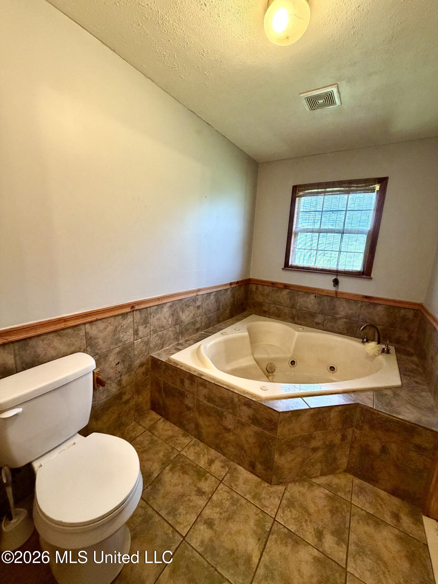 1602 Martin Lane Property Photo 17