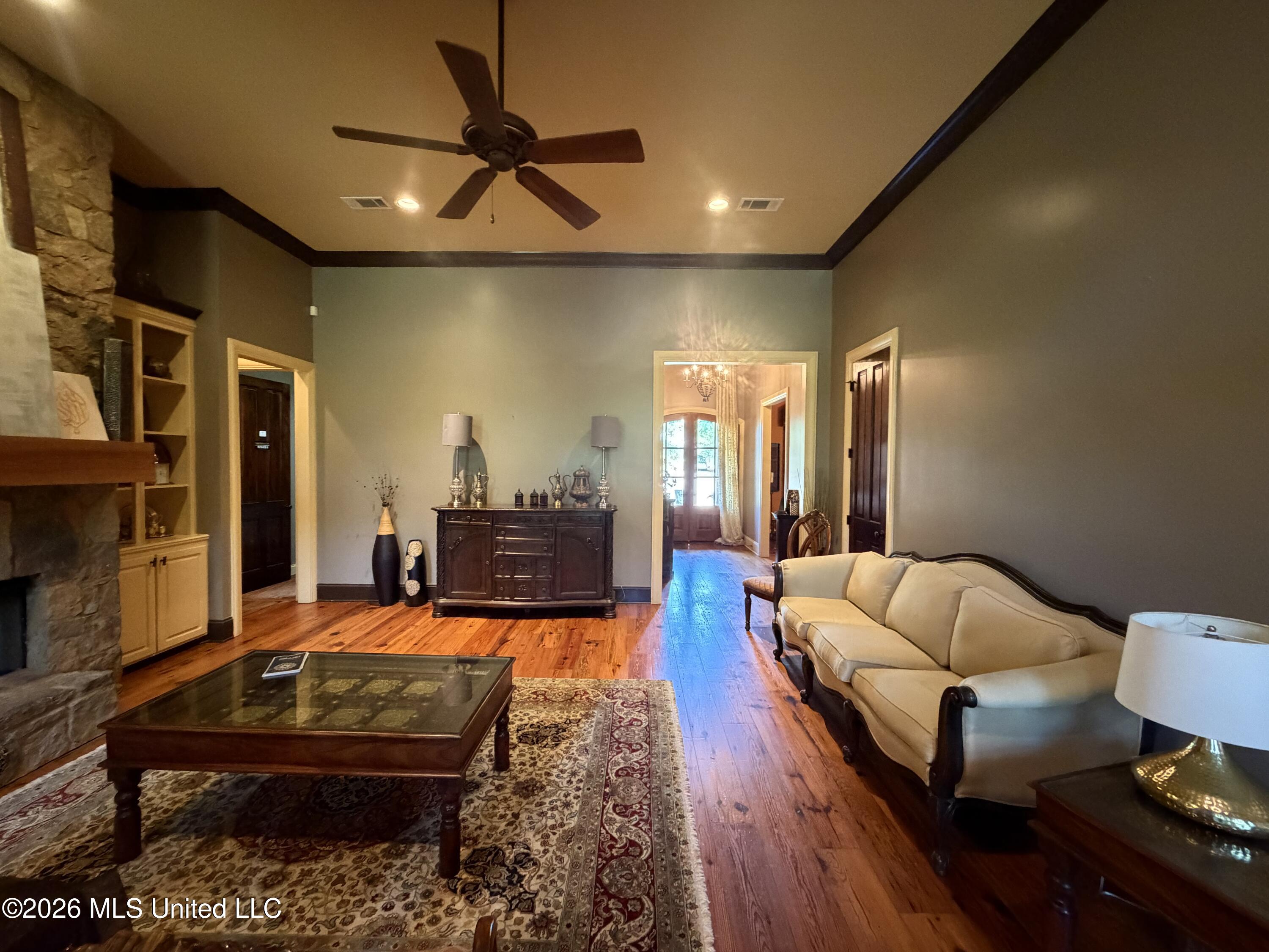 108 Novara Cove Property Photo 9