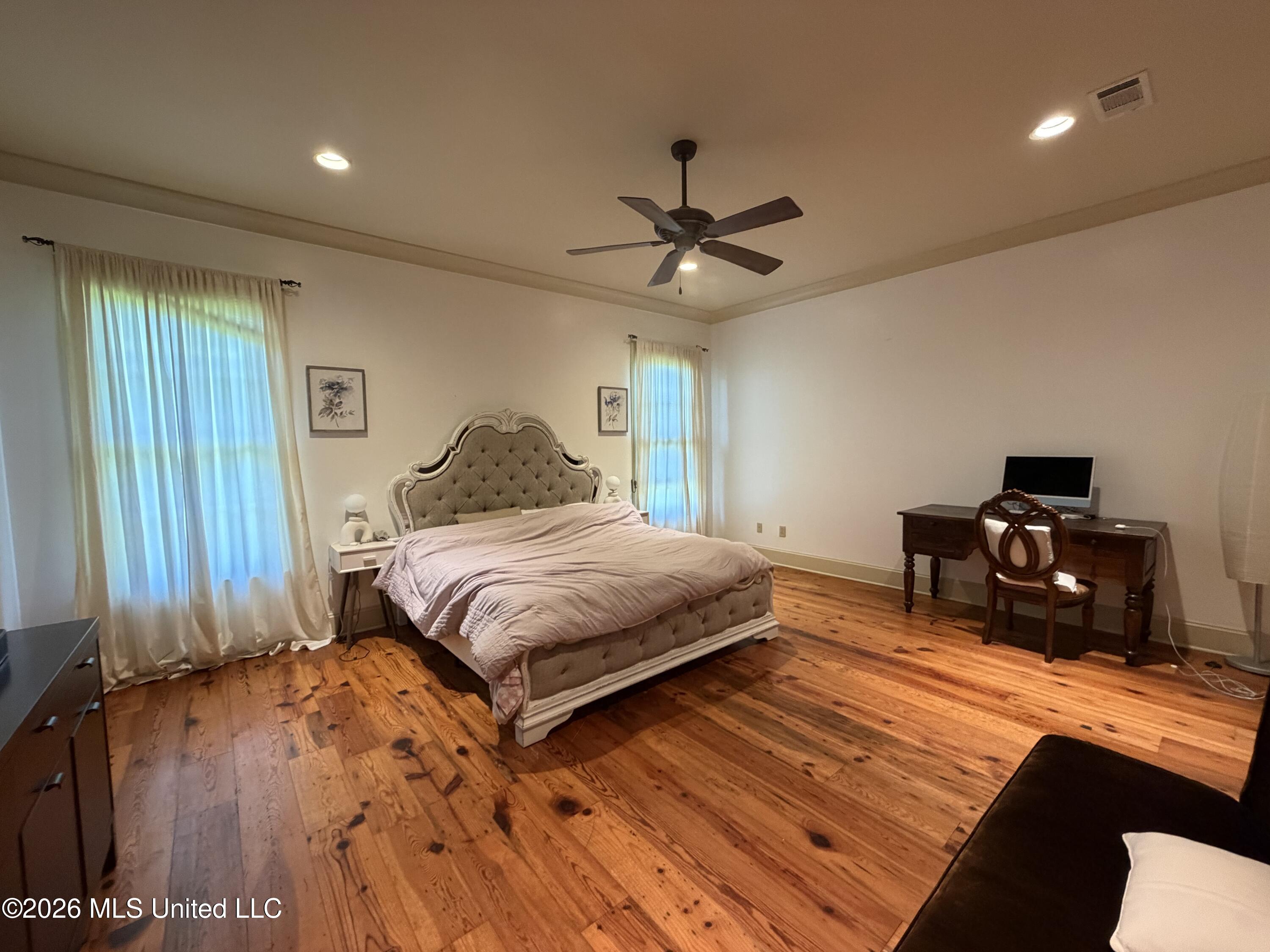 108 Novara Cove Property Photo 12