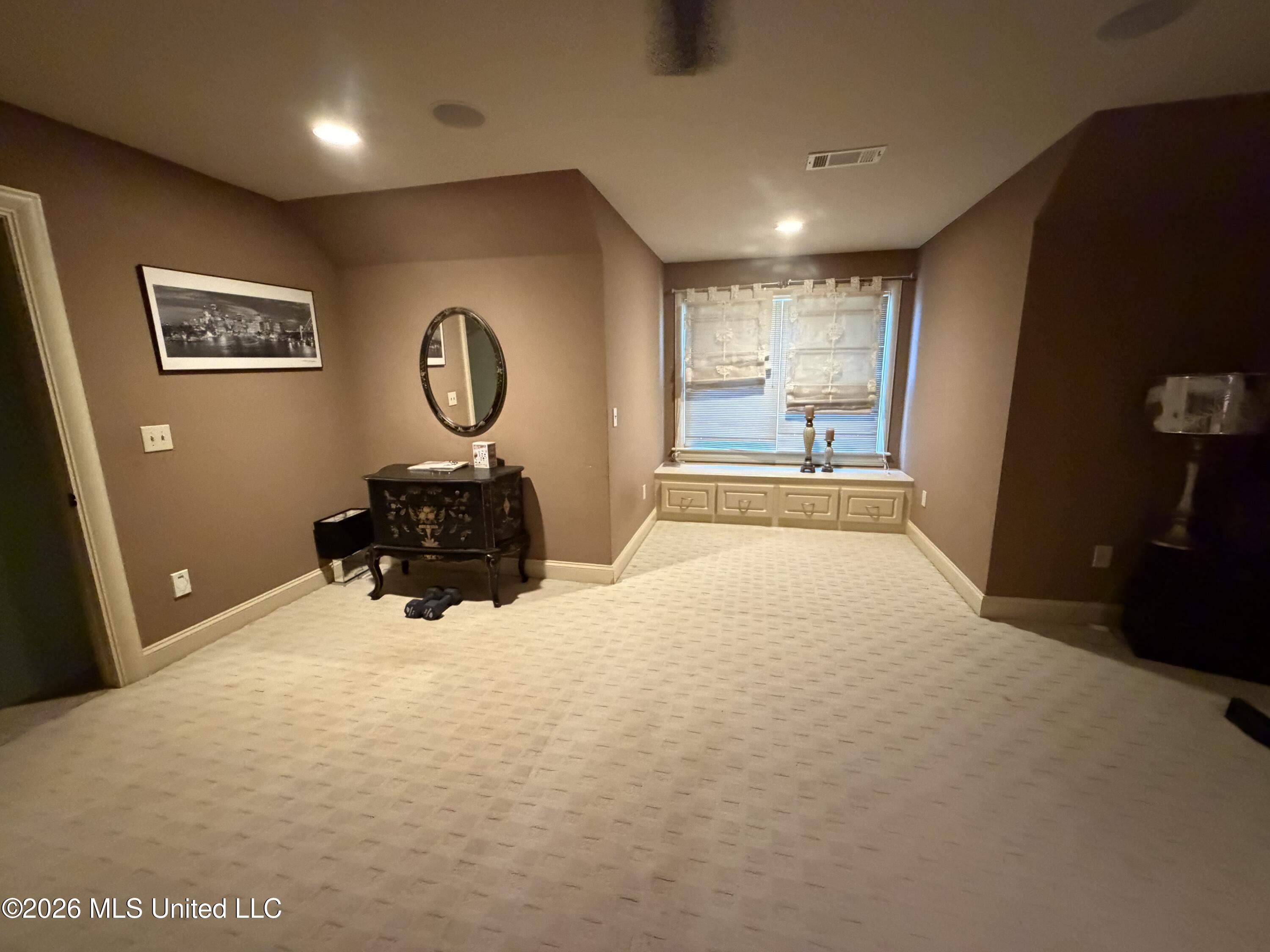108 Novara Cove Property Photo 34