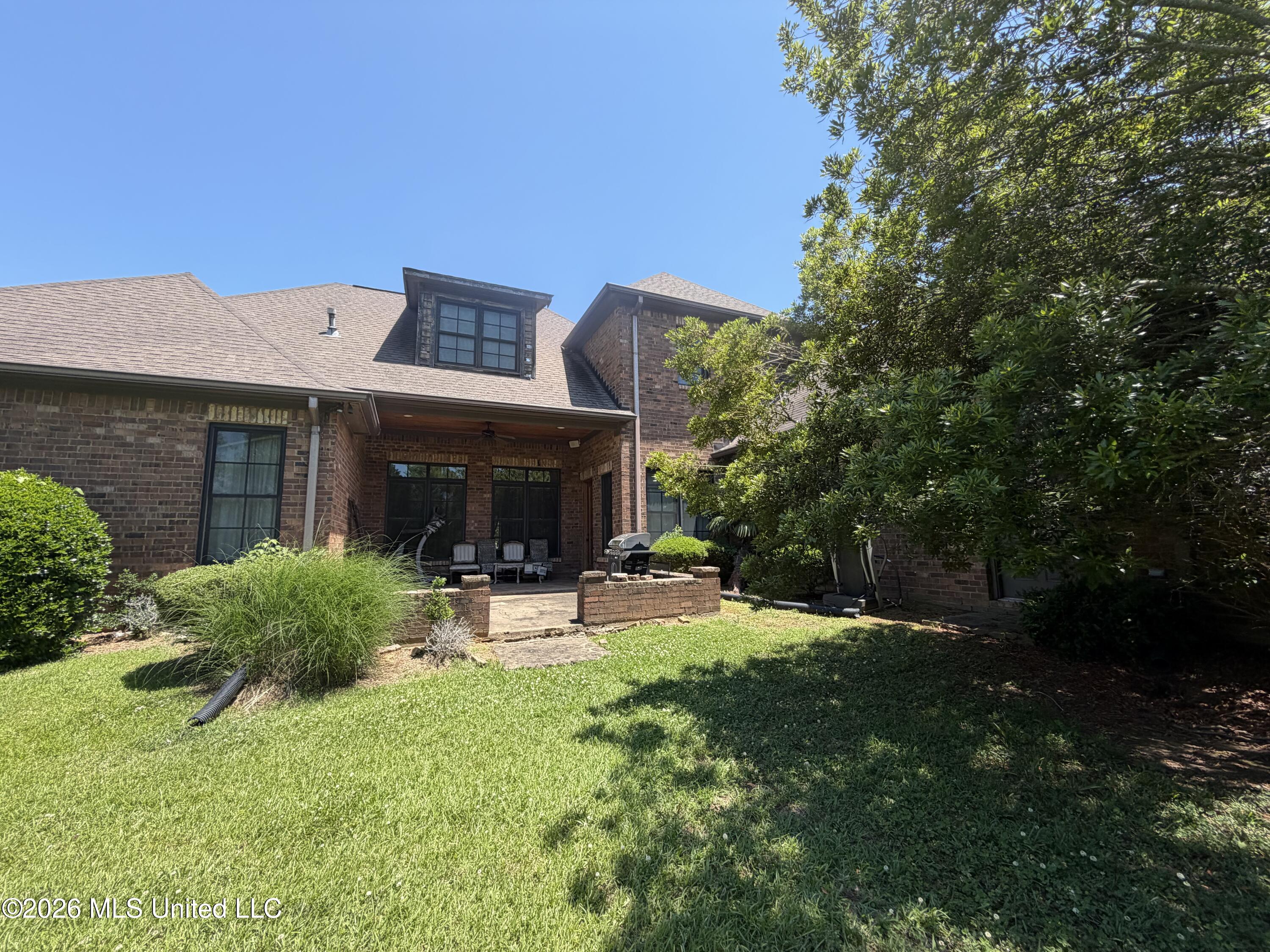 108 Novara Cove Property Photo 37