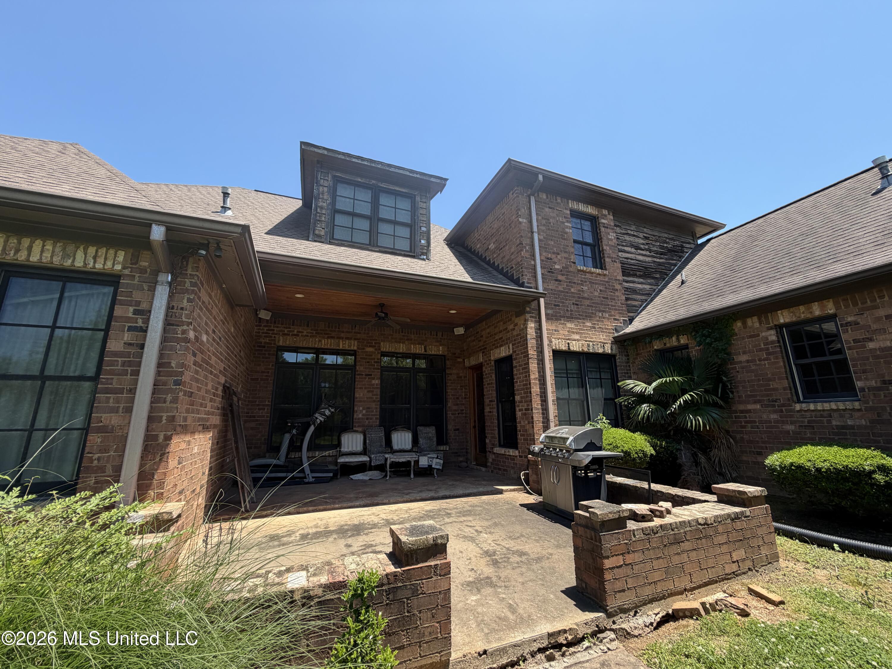 108 Novara Cove Property Photo 38